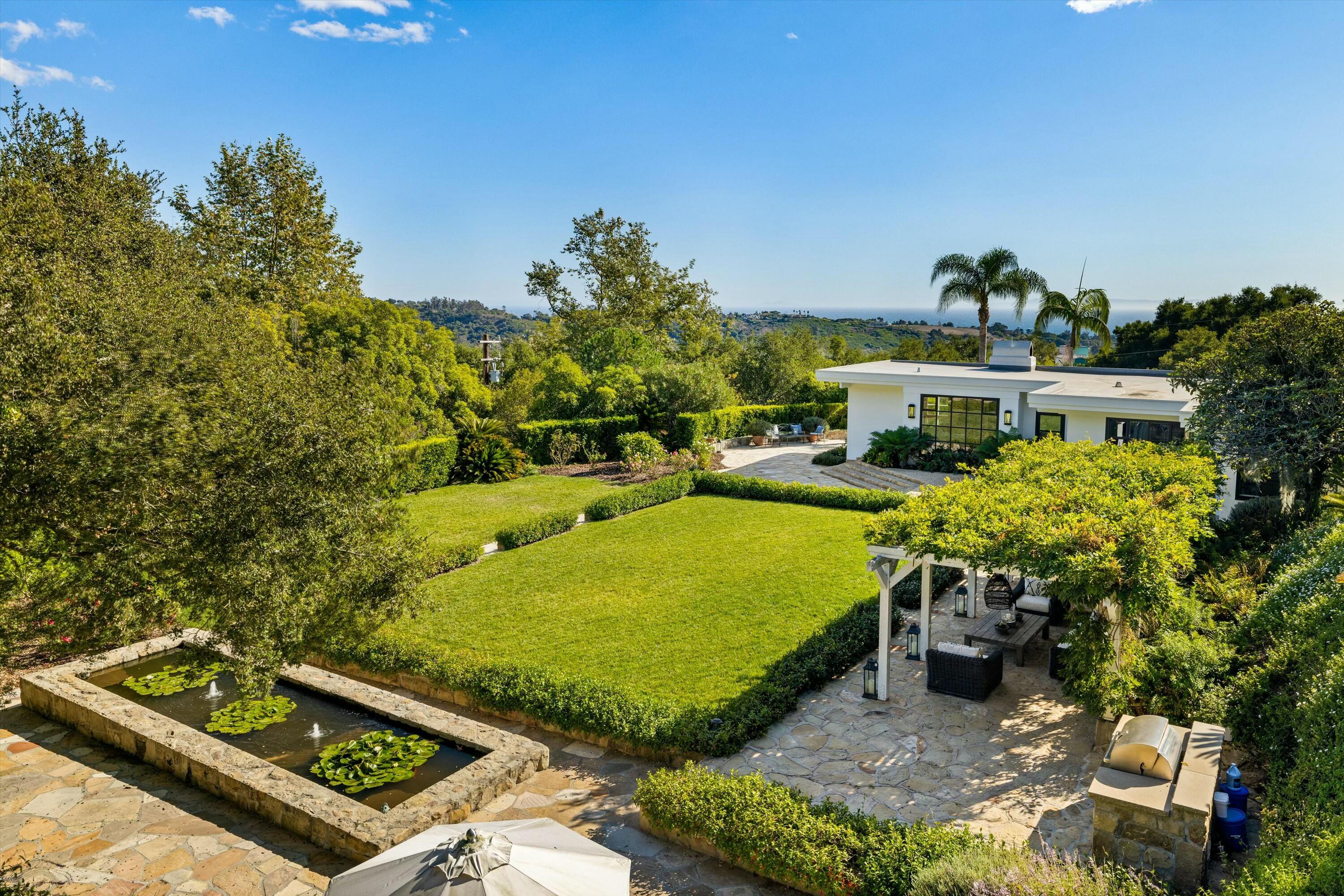 Montecito, California 93108, United States, 3 Bedrooms Bedrooms, ,4 BathroomsBathrooms,Residential,Active,22139