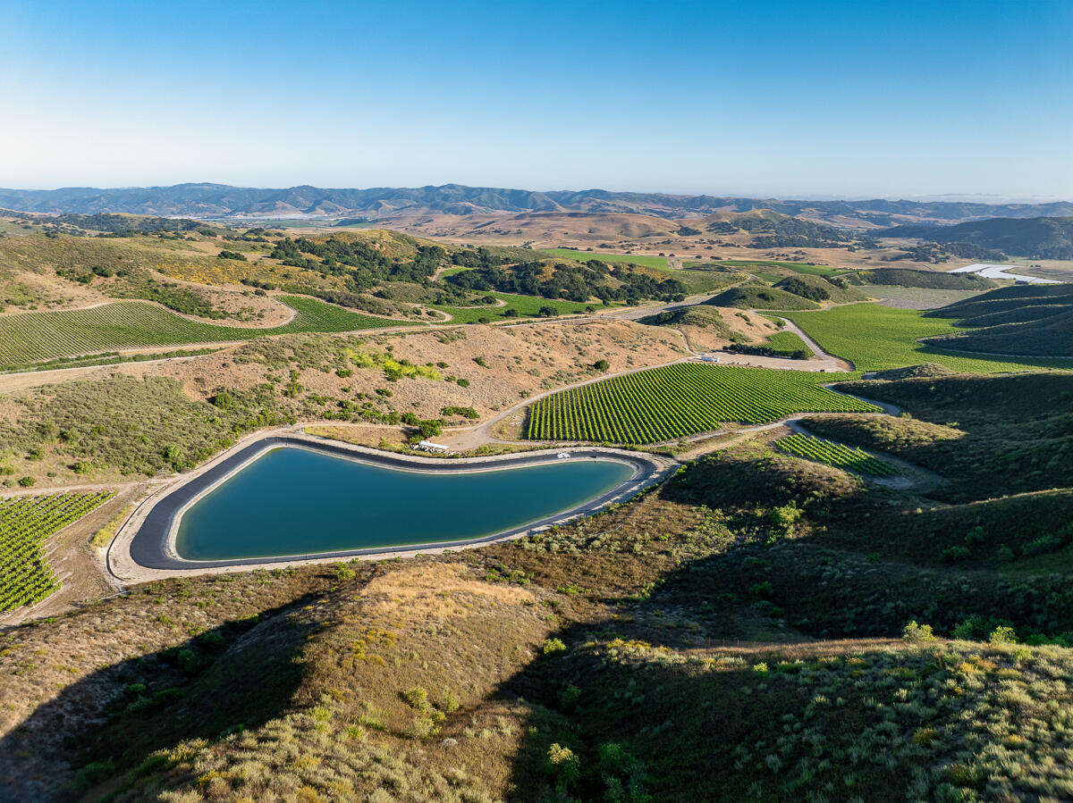 Santa Maria, California 93454, United States, ,Commercial,Active,22056