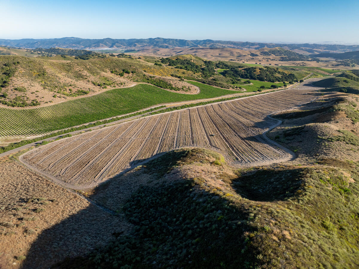 Santa Maria, California 93454, United States, ,Commercial,Active,22056