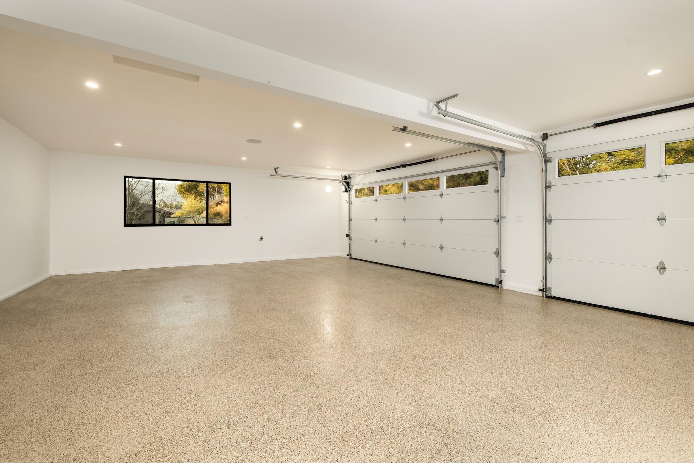 Santa Barbara, California 93111, United States, 4 Bedrooms Bedrooms, ,6 BathroomsBathrooms,Residential,Active,95937