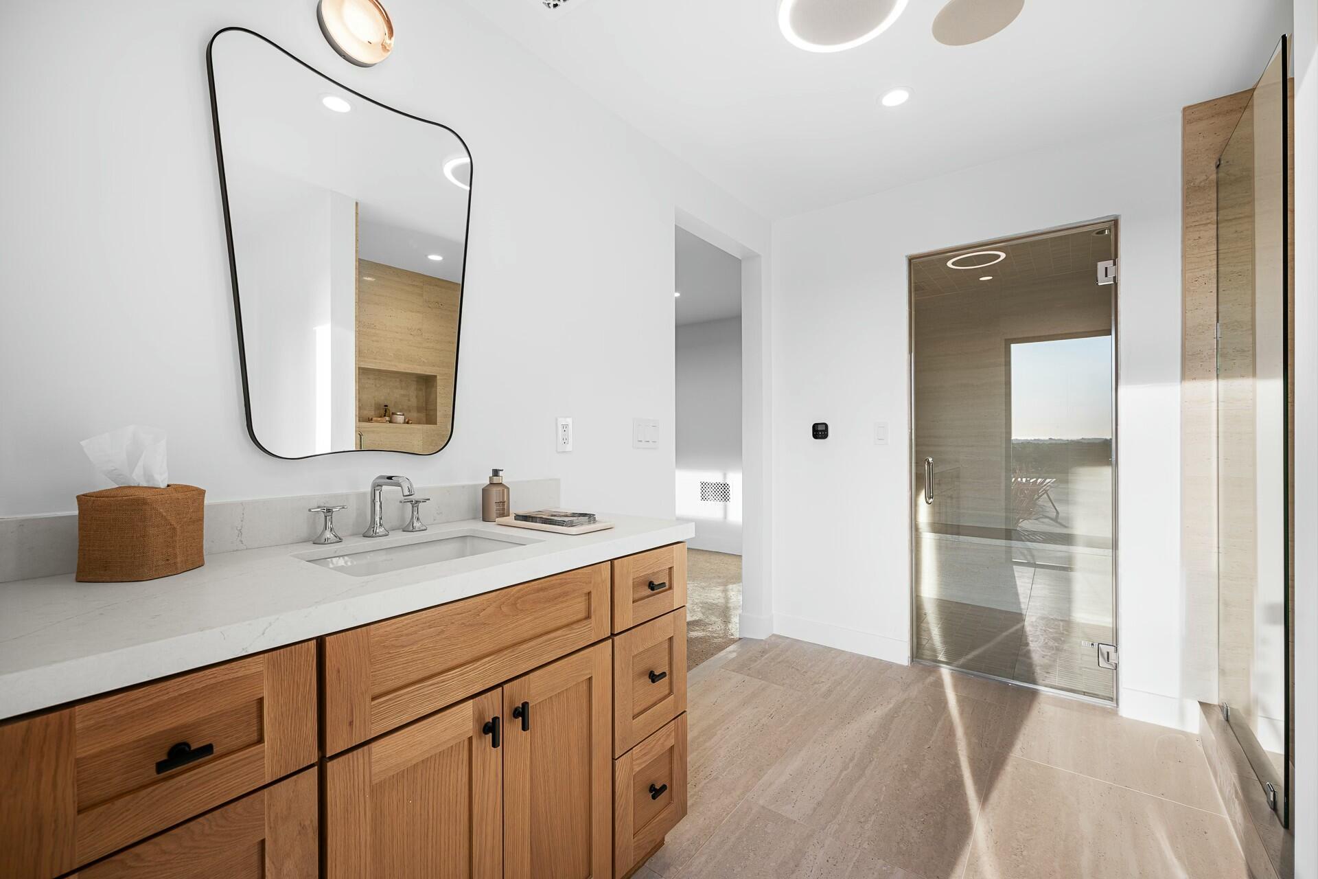 Santa Barbara, California 93111, United States, 4 Bedrooms Bedrooms, ,6 BathroomsBathrooms,Residential,Active,95937