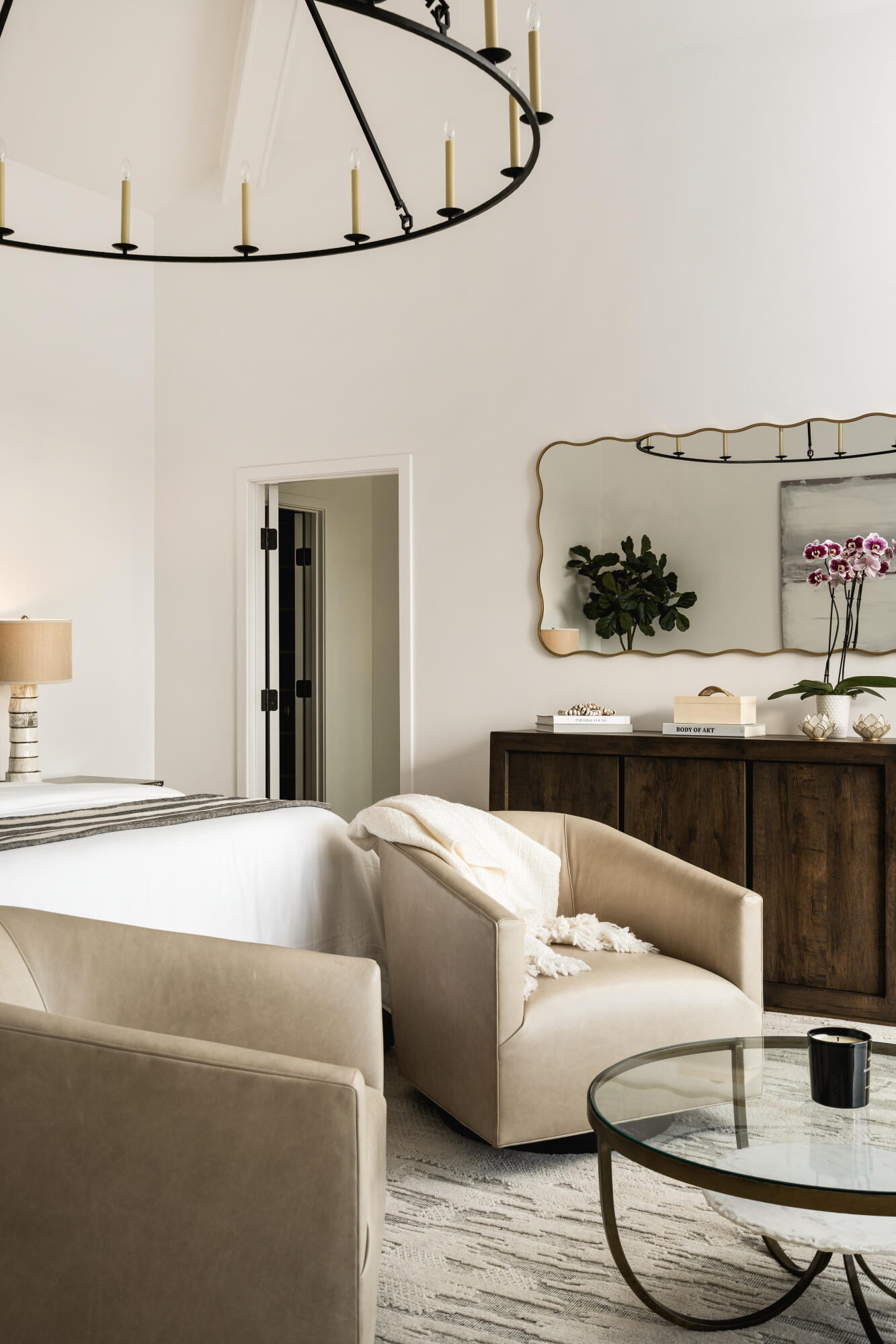 Santa Barbara, California 93111, United States, 4 Bedrooms Bedrooms, ,6 BathroomsBathrooms,Residential,Active,95937