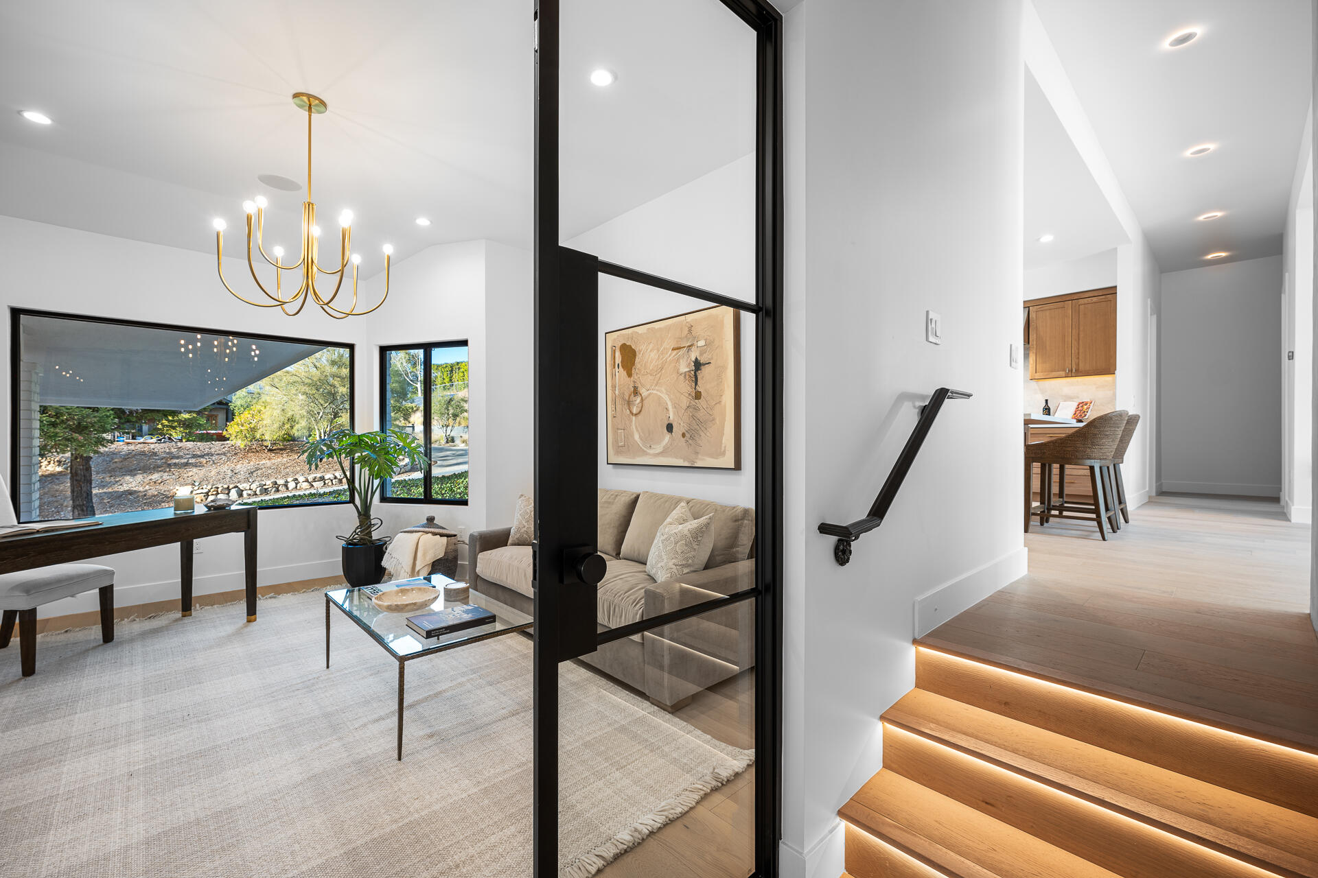 Santa Barbara, California 93111, United States, 4 Bedrooms Bedrooms, ,6 BathroomsBathrooms,Residential,Active,95937