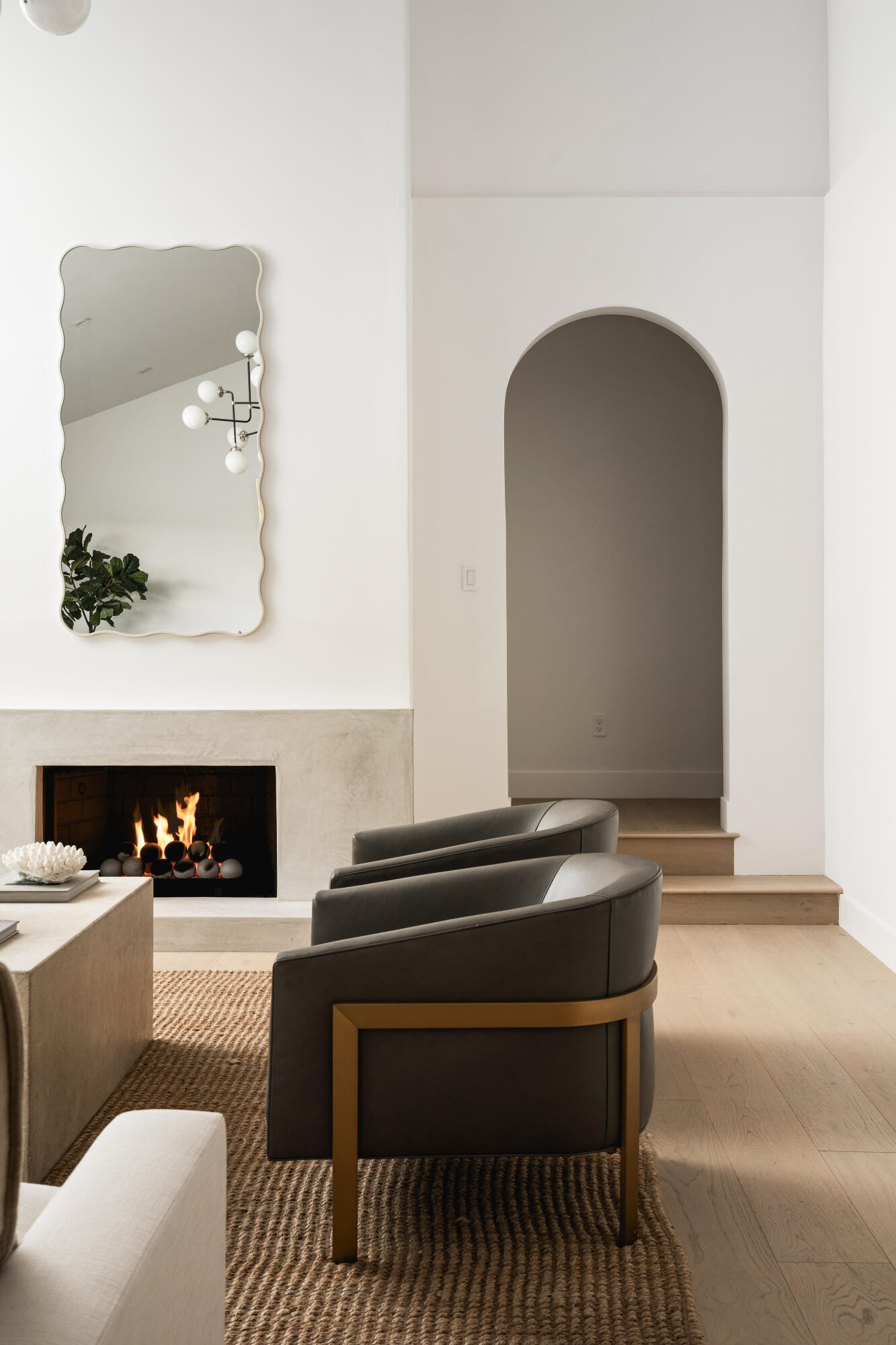 Santa Barbara, California 93111, United States, 4 Bedrooms Bedrooms, ,6 BathroomsBathrooms,Residential,Active,95937