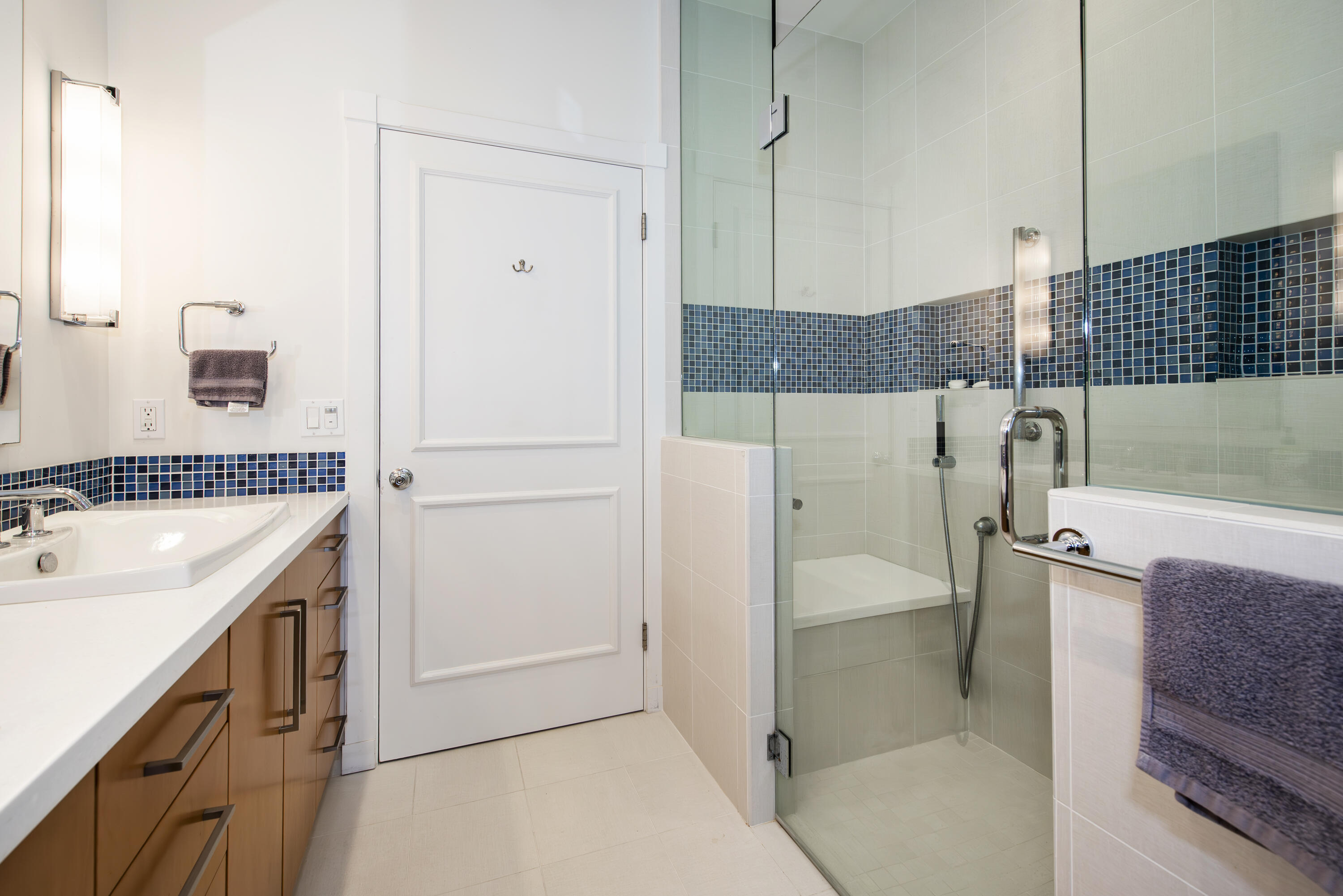 Santa Barbara, California 93105, United States, 3 Bedrooms Bedrooms, ,2 BathroomsBathrooms,Residential,Pending,117737