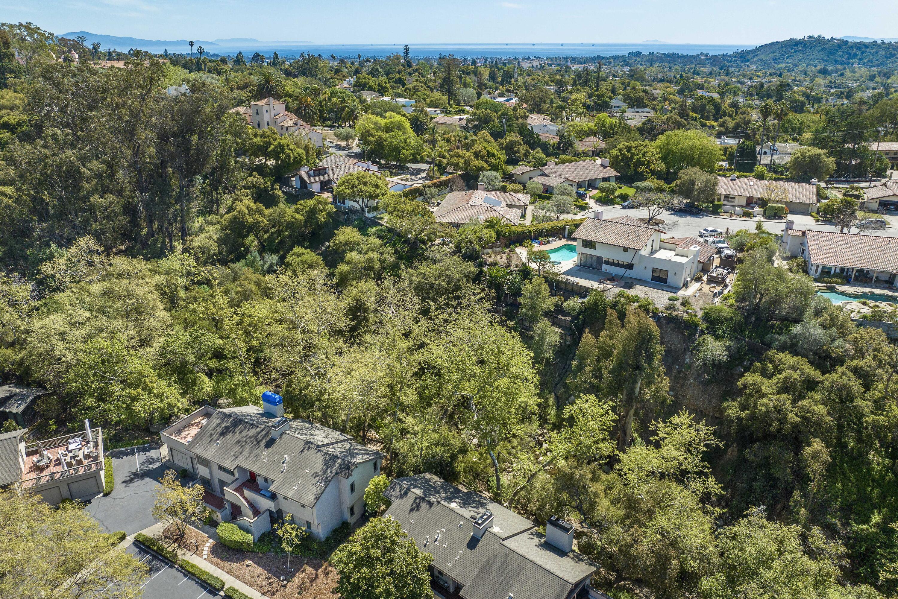 Santa Barbara, California 93105, United States, 3 Bedrooms Bedrooms, ,2 BathroomsBathrooms,Residential,Pending,117737