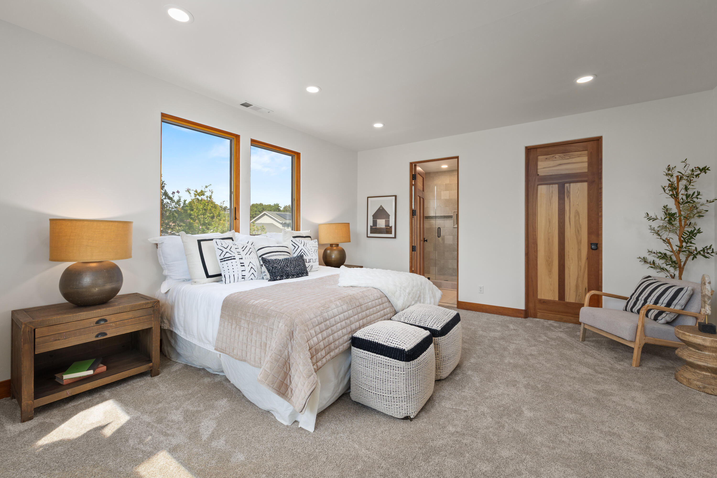 Santa Ynez, California 93460, United States, 4 Bedrooms Bedrooms, ,4 BathroomsBathrooms,Residential,Active,221248