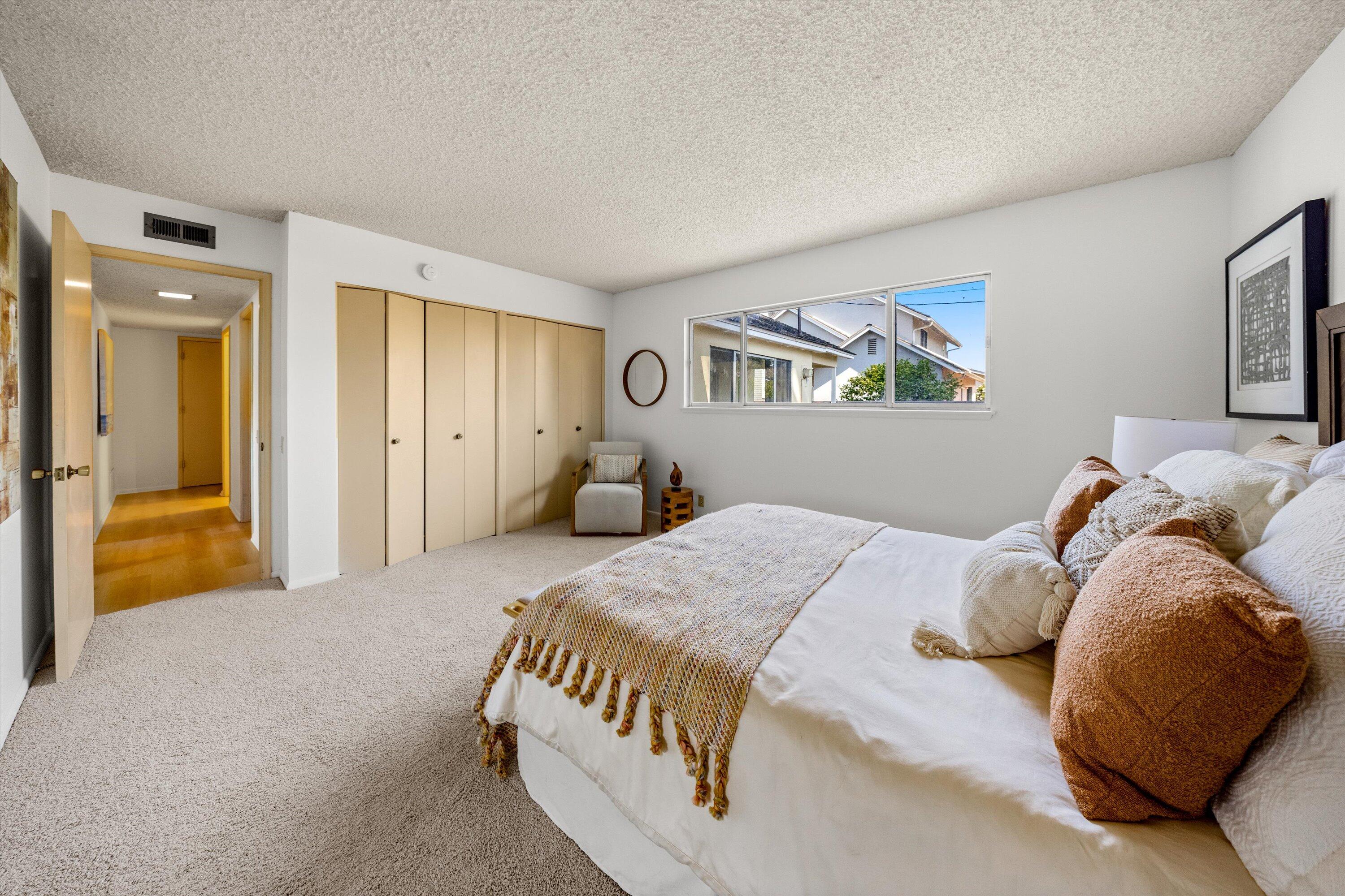 Goleta, California 93117, United States, 4 Bedrooms Bedrooms, ,3 BathroomsBathrooms,Residential,Pending,210812