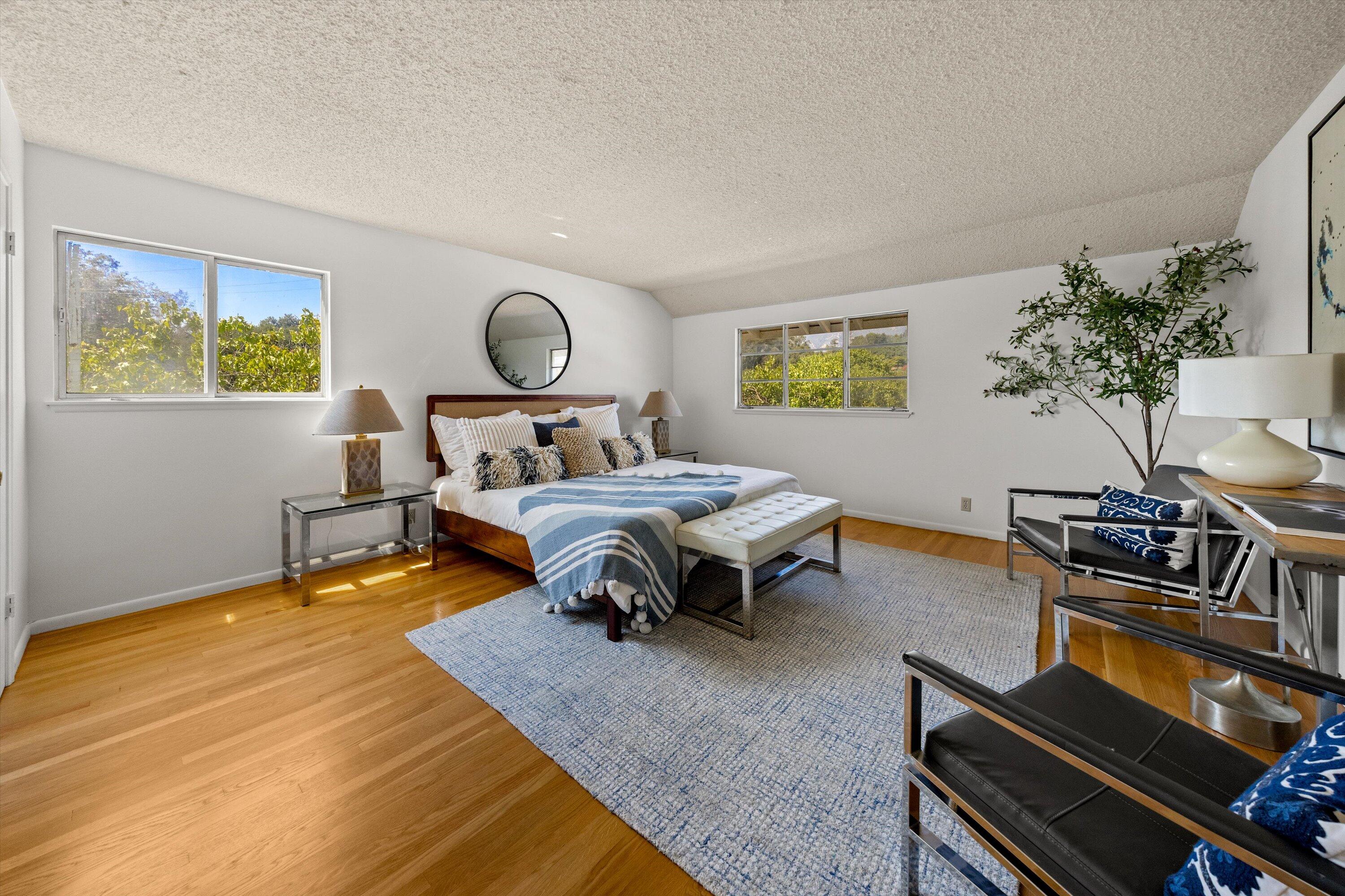 Goleta, California 93117, United States, 4 Bedrooms Bedrooms, ,3 BathroomsBathrooms,Residential,Pending,210812