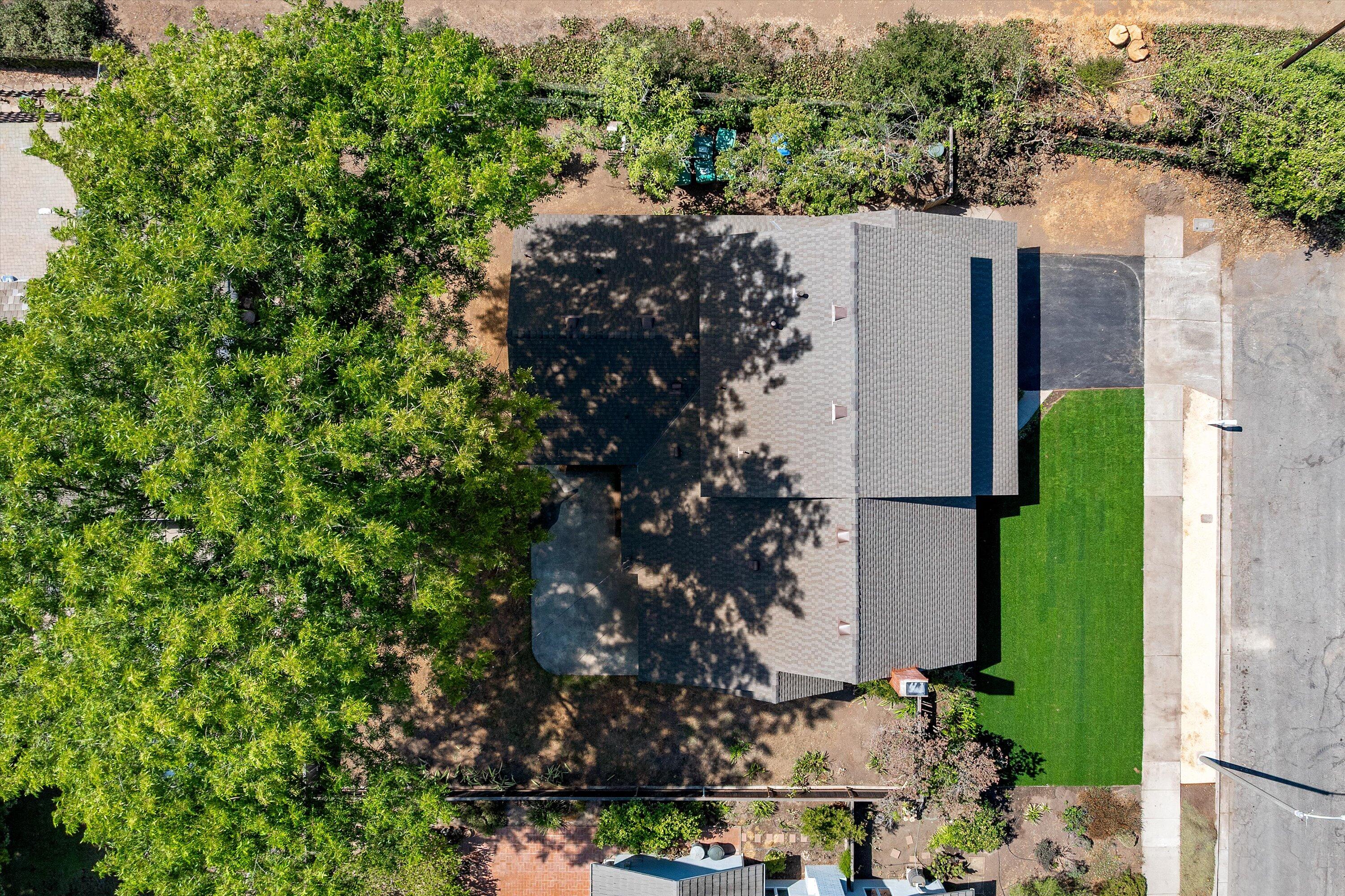 Goleta, California 93117, United States, 4 Bedrooms Bedrooms, ,3 BathroomsBathrooms,Residential,Pending,210812