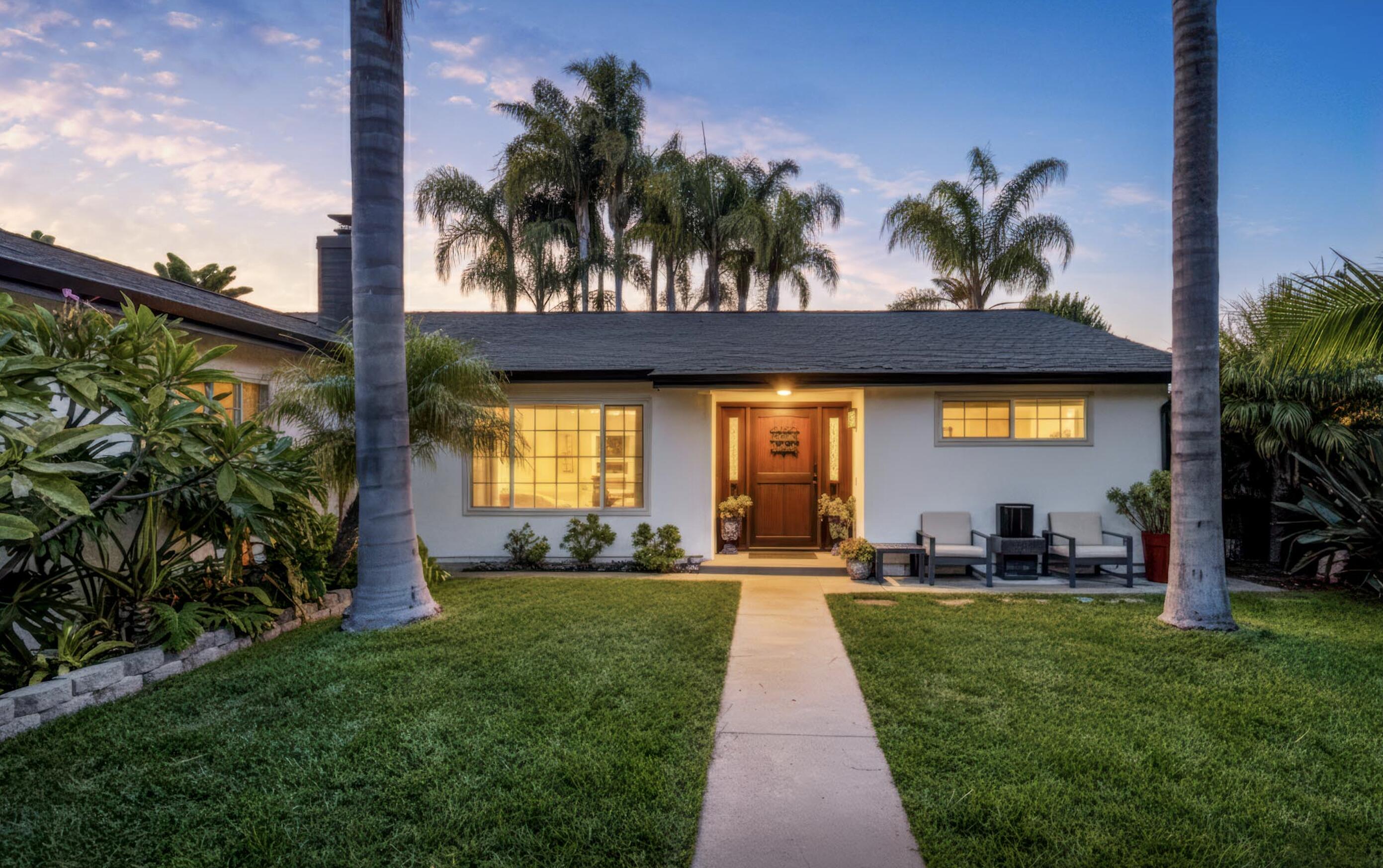 Santa Barbara, California 93111, United States, 4 Bedrooms Bedrooms, ,2 BathroomsBathrooms,Residential,Active,238772