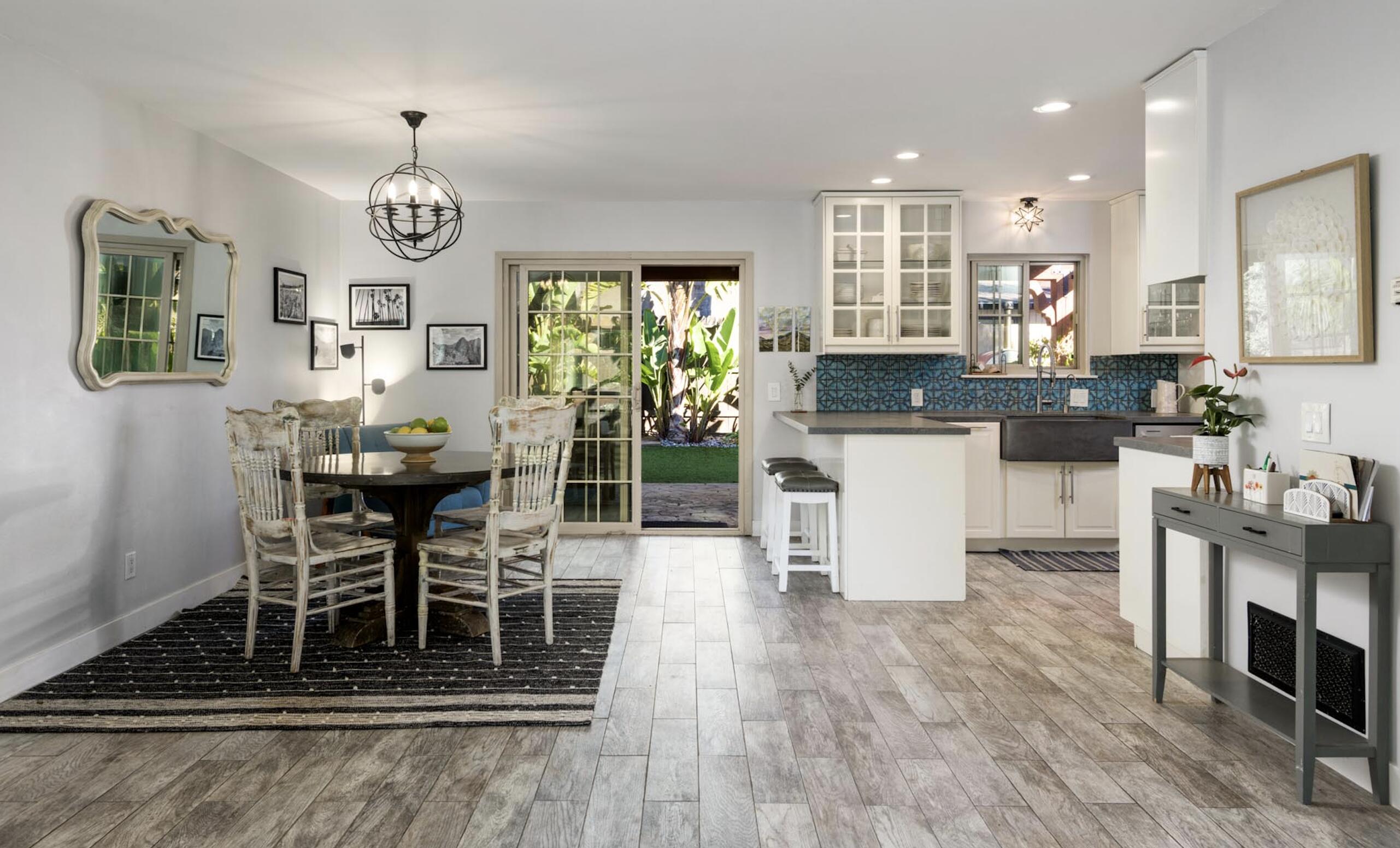 Santa Barbara, California 93111, United States, 4 Bedrooms Bedrooms, ,2 BathroomsBathrooms,Residential,Active,238772