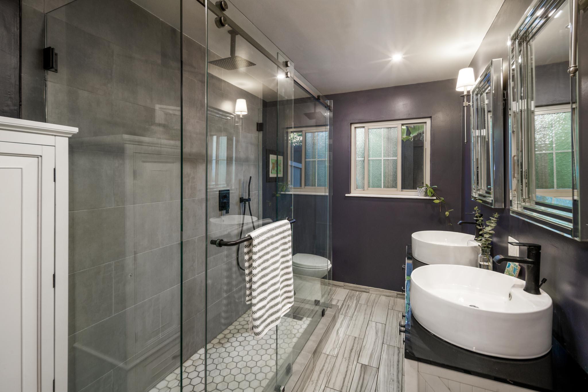 Santa Barbara, California 93111, United States, 4 Bedrooms Bedrooms, ,2 BathroomsBathrooms,Residential,Active,238772