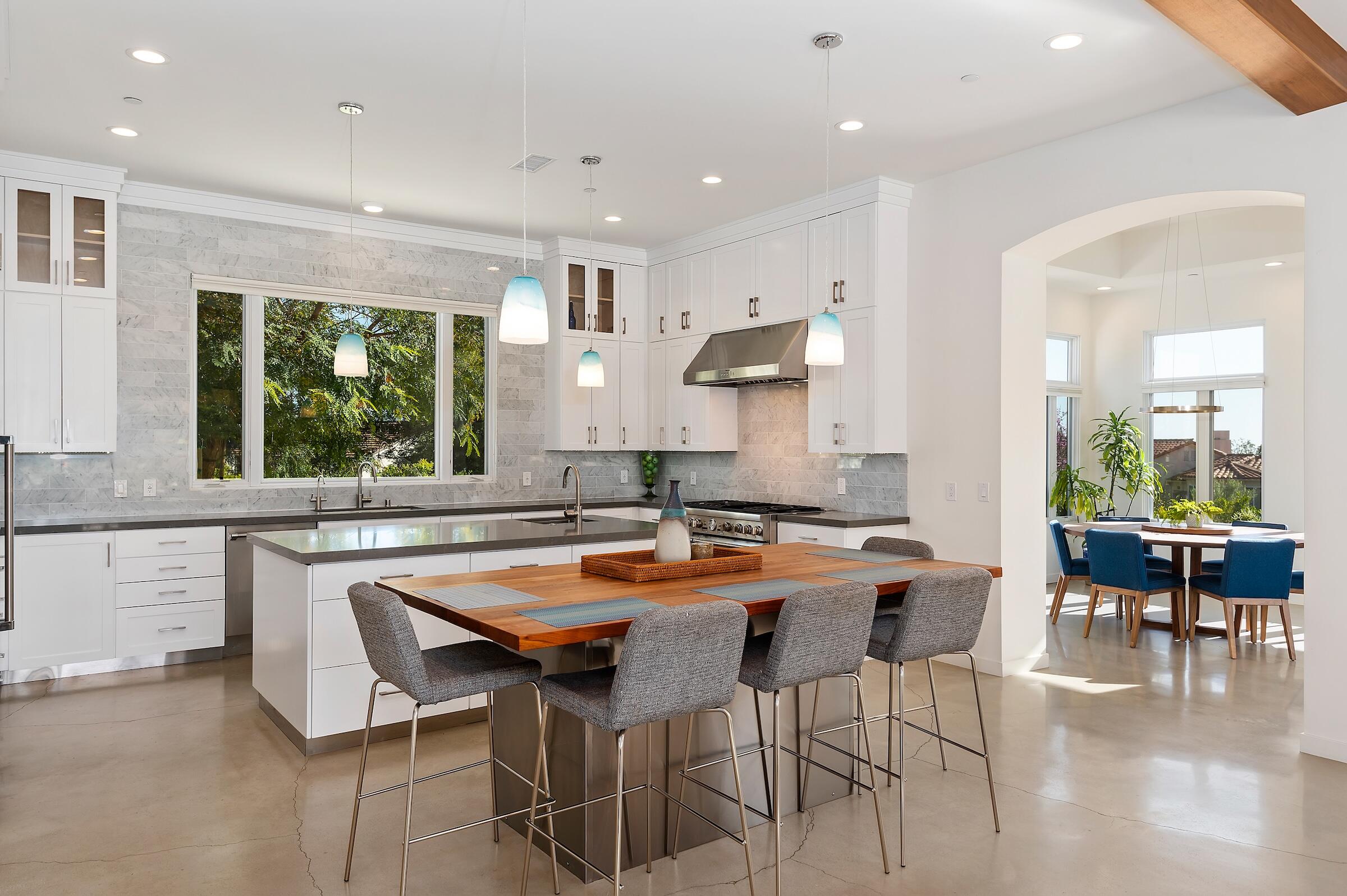 Santa Barbara, California 93111, United States, 6 Bedrooms Bedrooms, ,6 BathroomsBathrooms,Residential,Active,172927