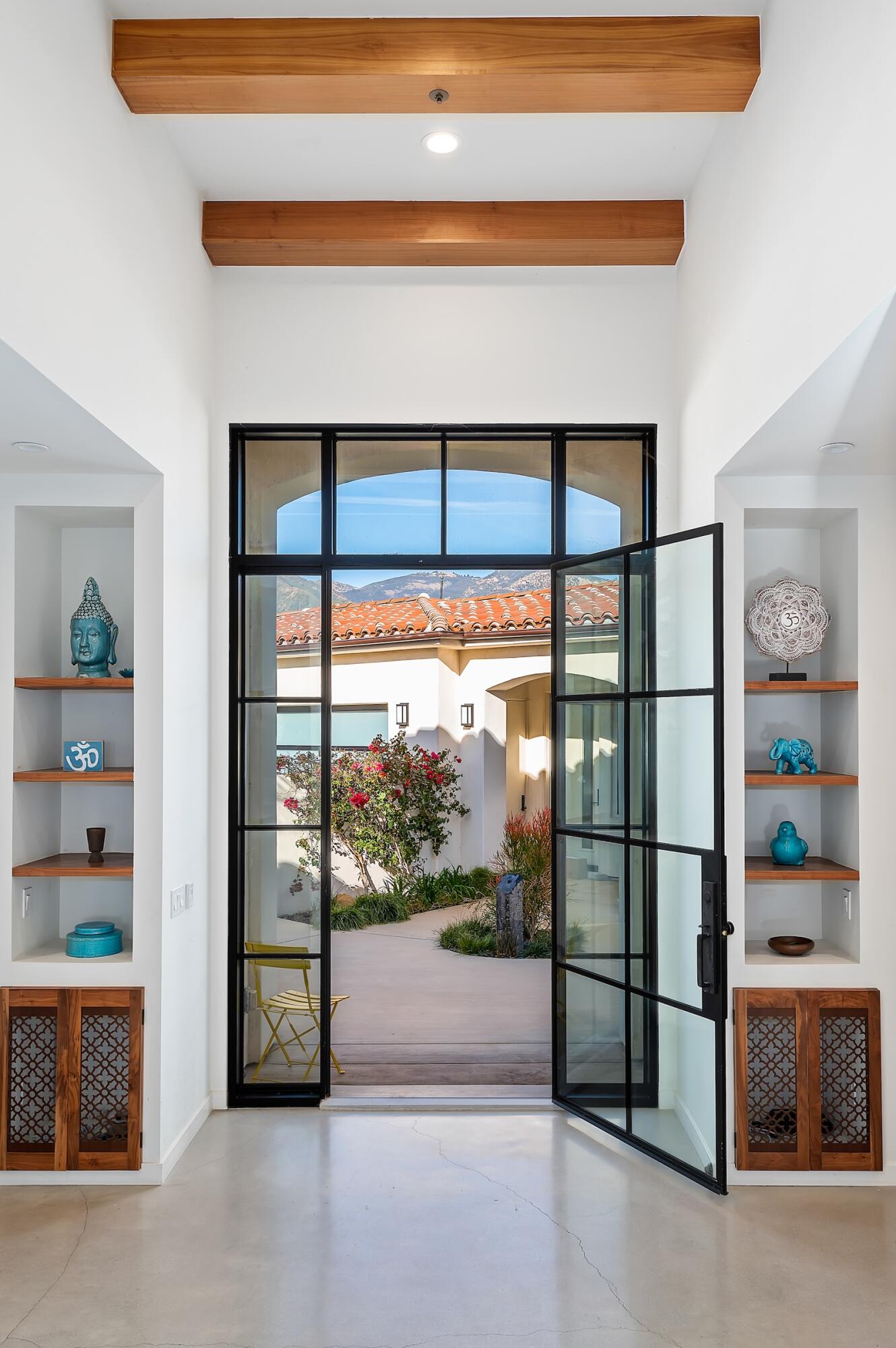 Santa Barbara, California 93111, United States, 6 Bedrooms Bedrooms, ,6 BathroomsBathrooms,Residential,Active,172927