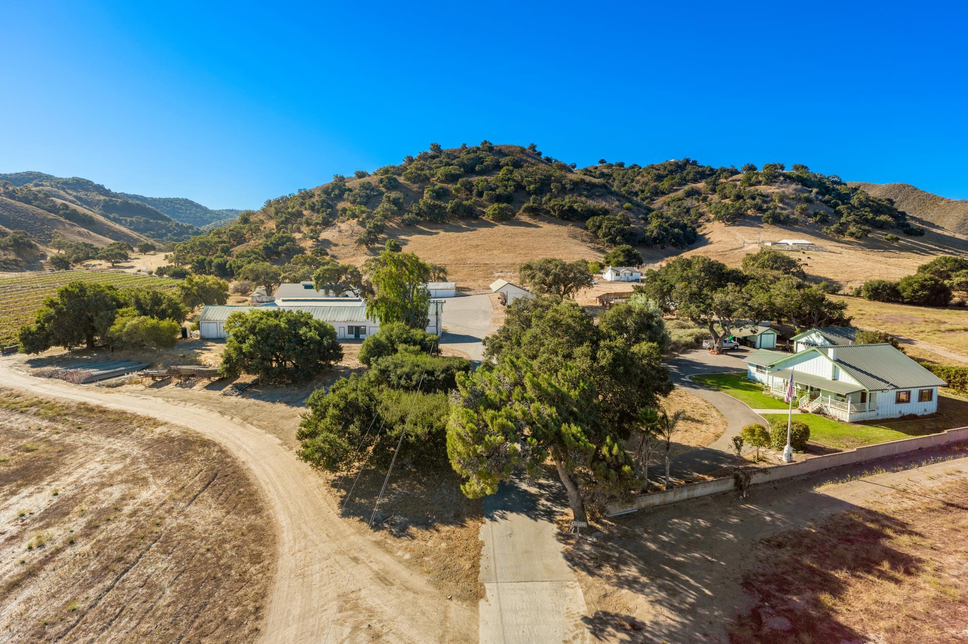 Los Alamos, California 93440, United States, 3 Bedrooms Bedrooms, ,2 BathroomsBathrooms,Residential,Active,41595