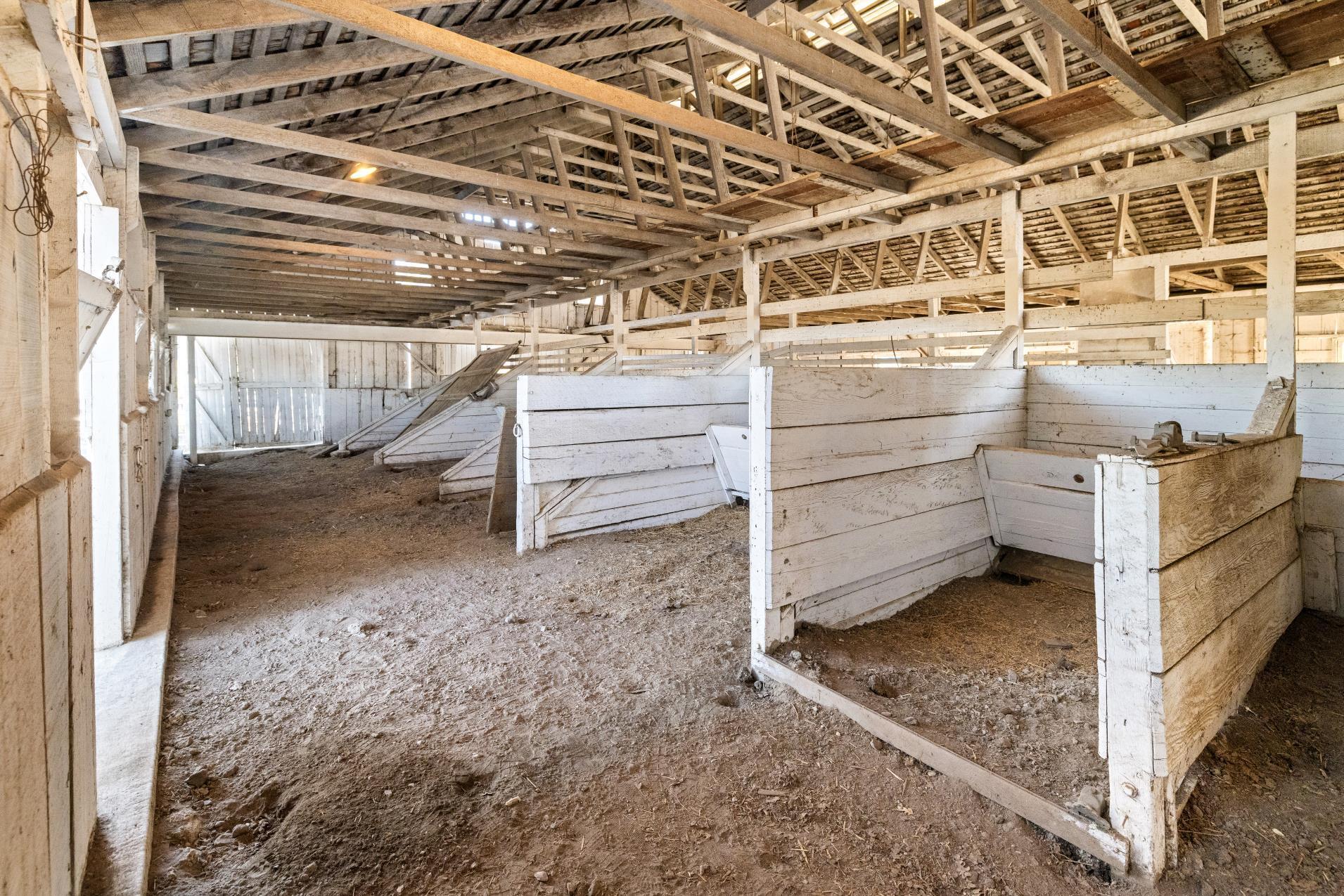 Los Alamos, California 93440, United States, 3 Bedrooms Bedrooms, ,2 BathroomsBathrooms,Residential,Active,41595