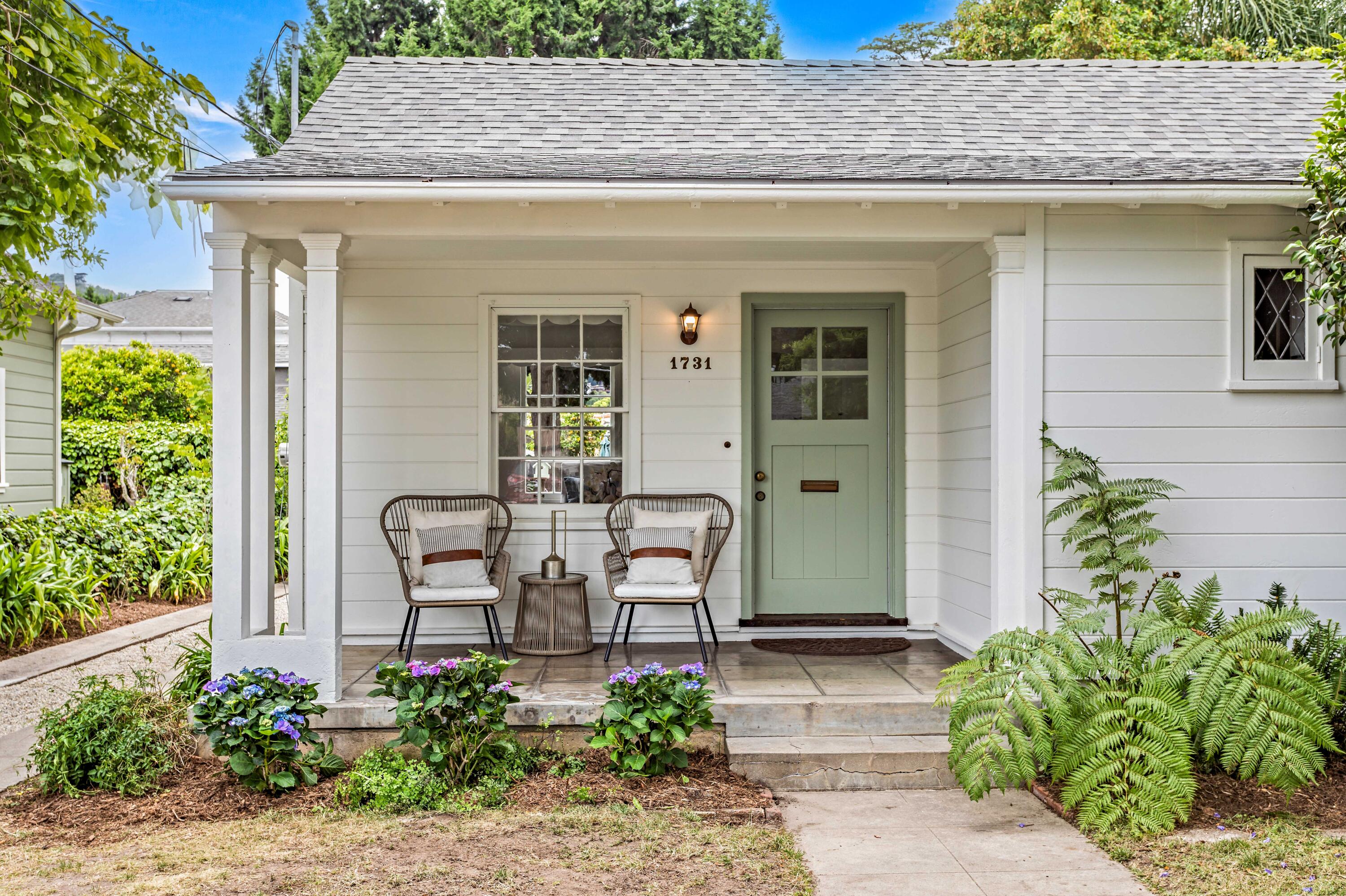 Santa Barbara, California 93101, United States, 3 Bedrooms Bedrooms, ,1 BathroomBathrooms,Residential,Active,152338