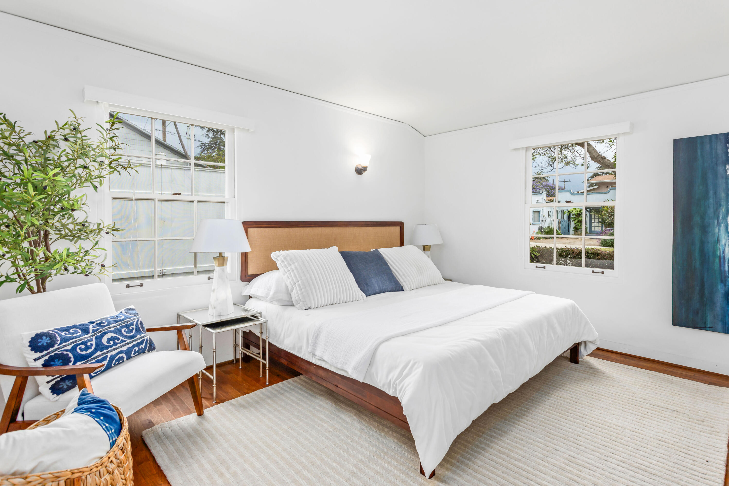 Santa Barbara, California 93101, United States, 3 Bedrooms Bedrooms, ,1 BathroomBathrooms,Residential,Active,152338