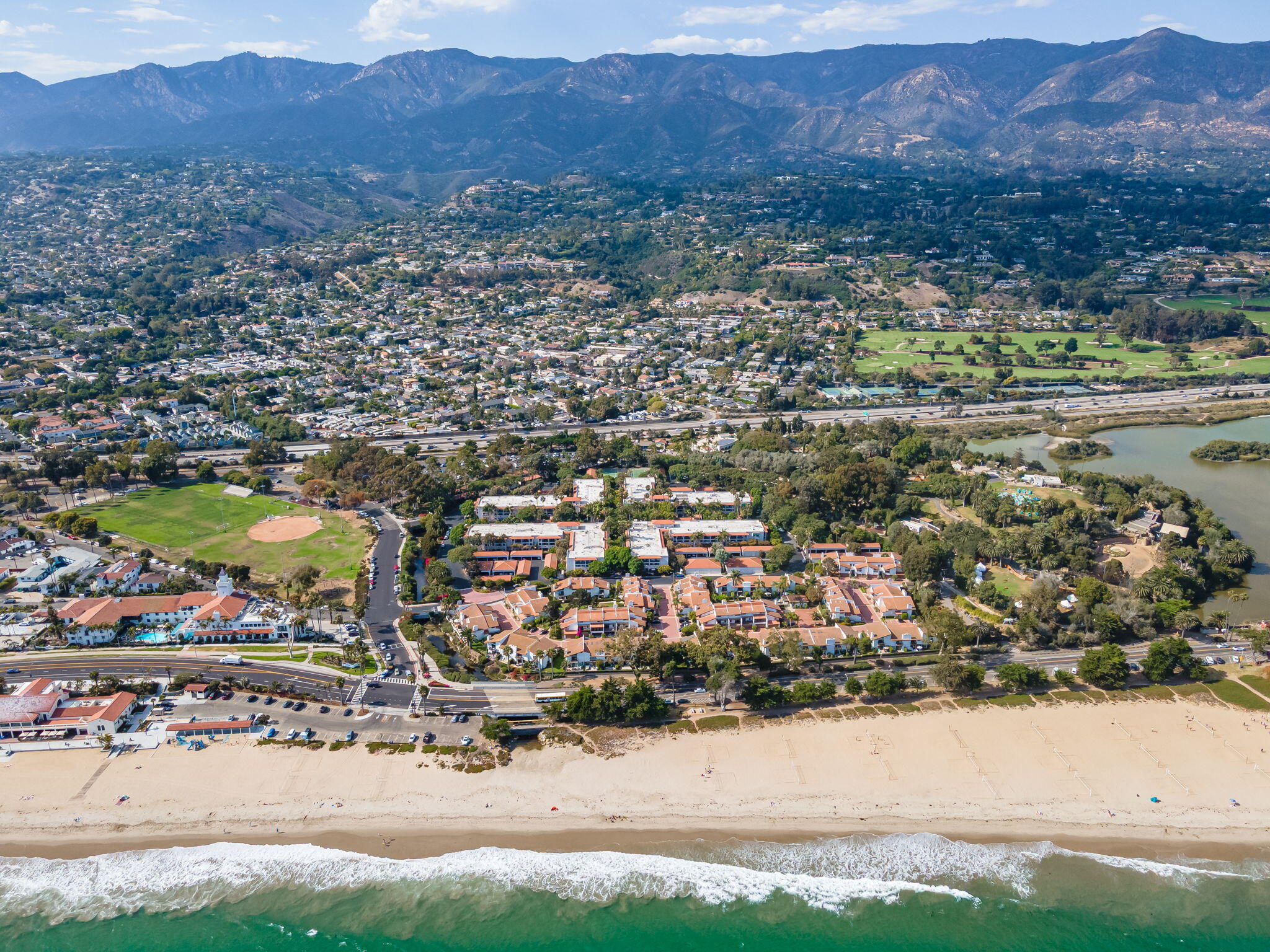 Santa Barbara, California 93103, United States, 1 Bedroom Bedrooms, ,1 BathroomBathrooms,Residential,Pending,158276