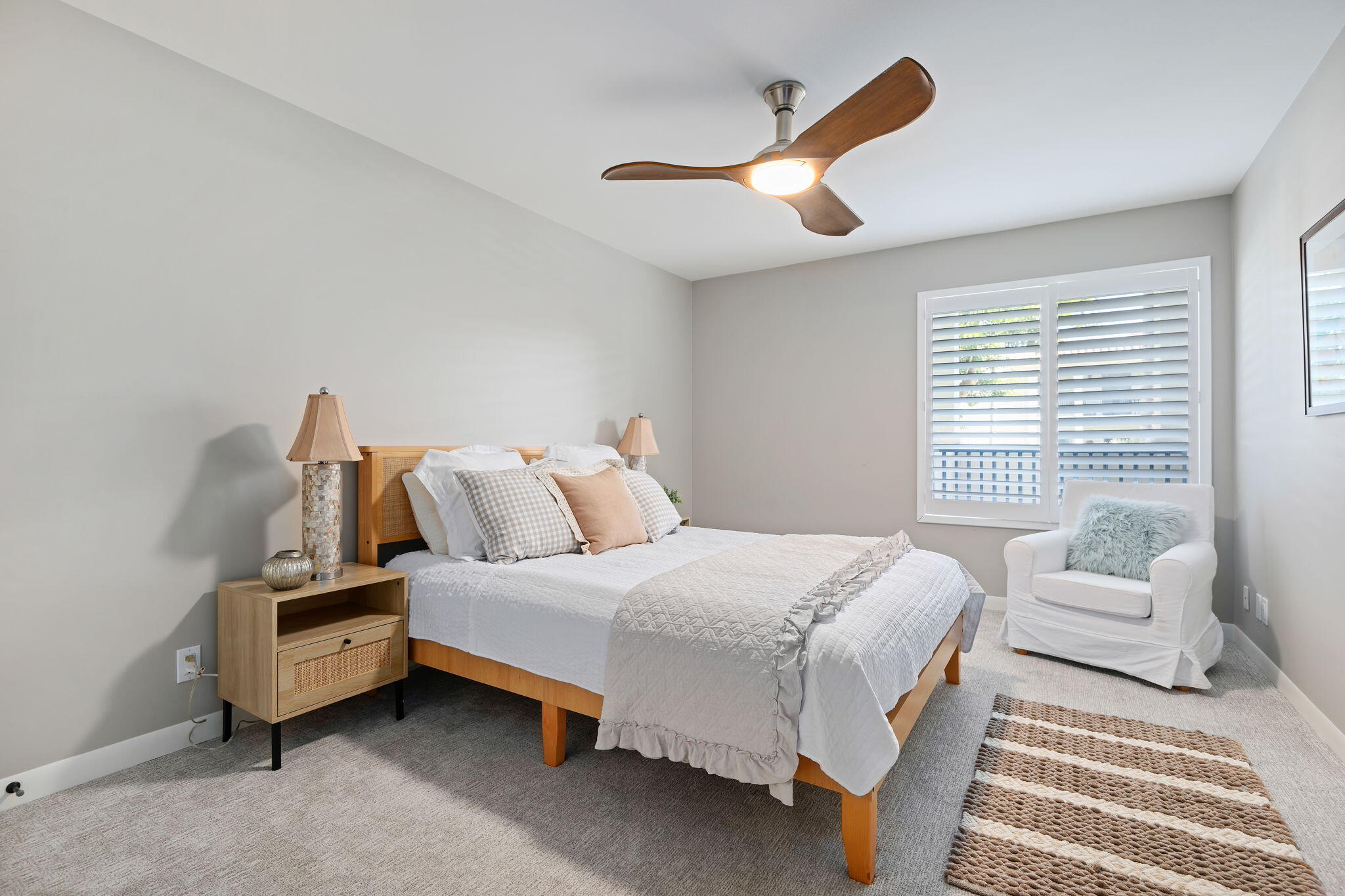 Santa Barbara, California 93103, United States, 1 Bedroom Bedrooms, ,1 BathroomBathrooms,Residential,Pending,158276