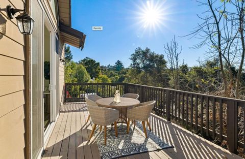 Photo of 827 Cheltenham Road, SANTA BARBARA, CA 93105 (MLS # 25-4007)