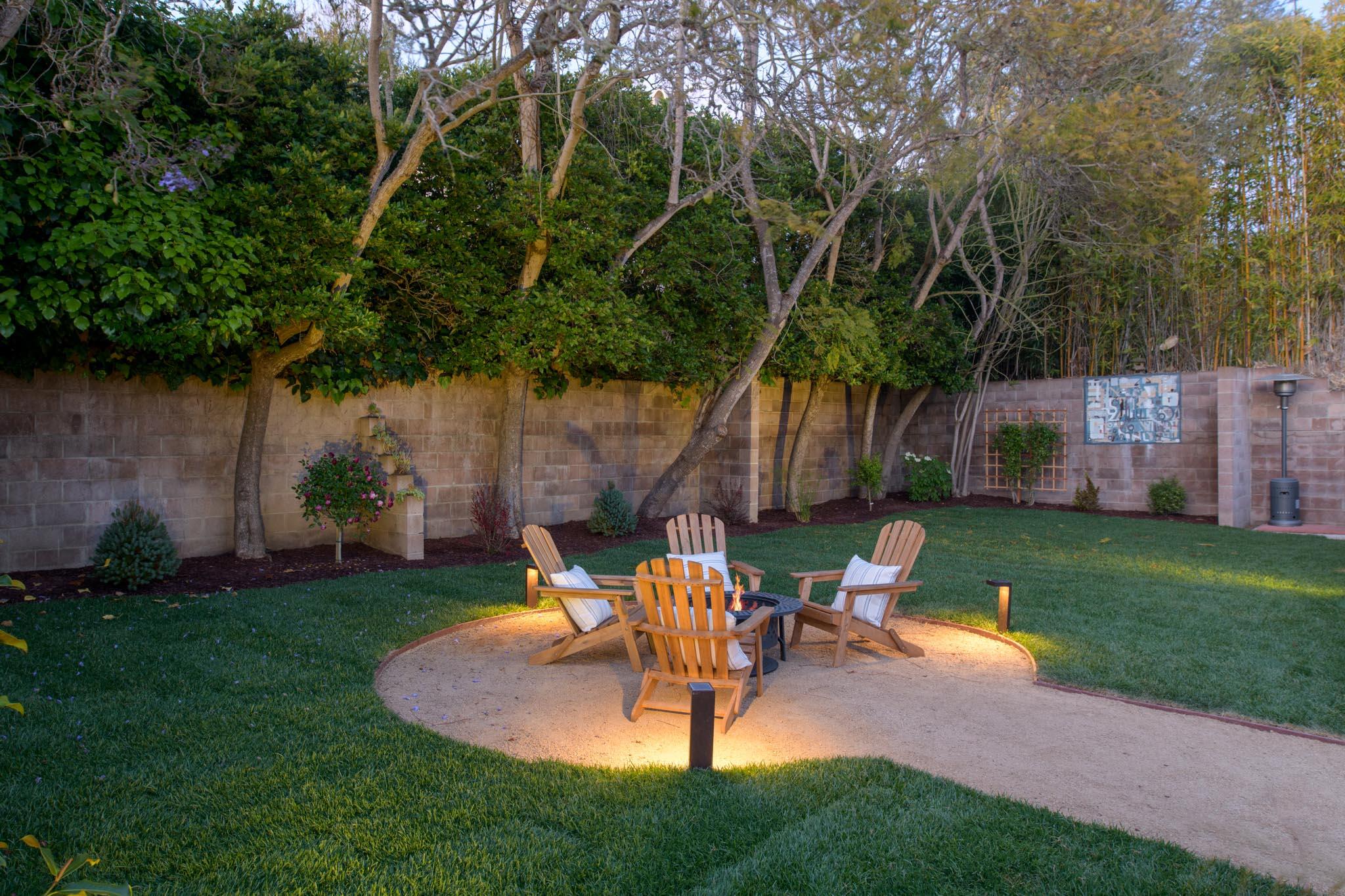 Santa Barbara, California 93109, United States, 3 Bedrooms Bedrooms, ,3 BathroomsBathrooms,Residential,Pending,129563