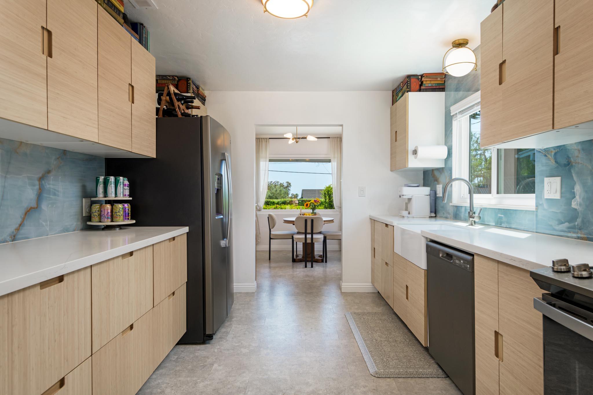 Santa Barbara, California 93109, United States, 3 Bedrooms Bedrooms, ,3 BathroomsBathrooms,Residential,Pending,129563