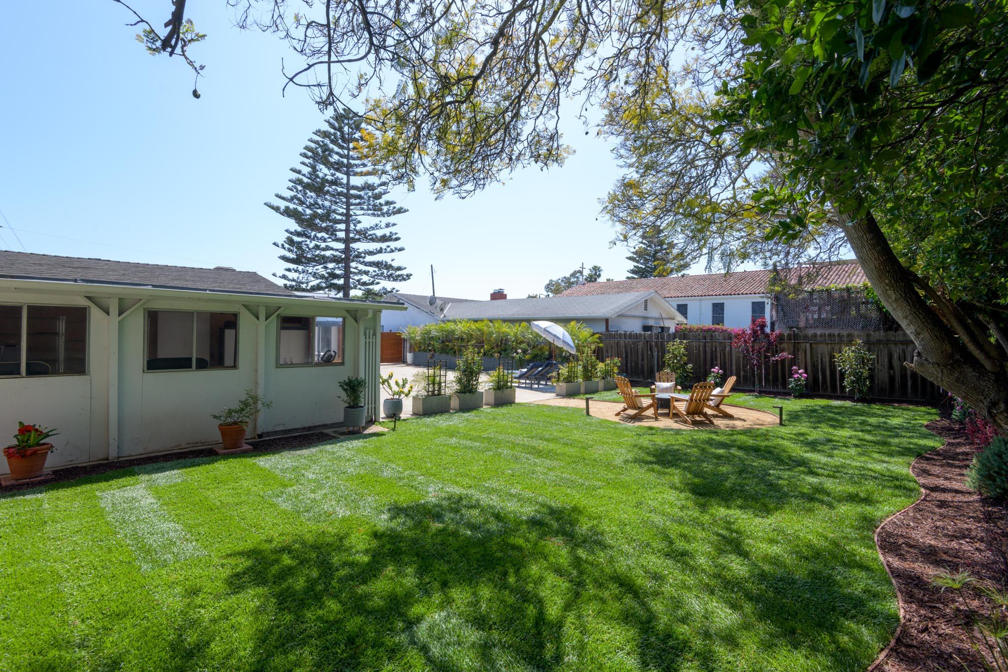 Santa Barbara, California 93109, United States, 3 Bedrooms Bedrooms, ,3 BathroomsBathrooms,Residential,Pending,129563