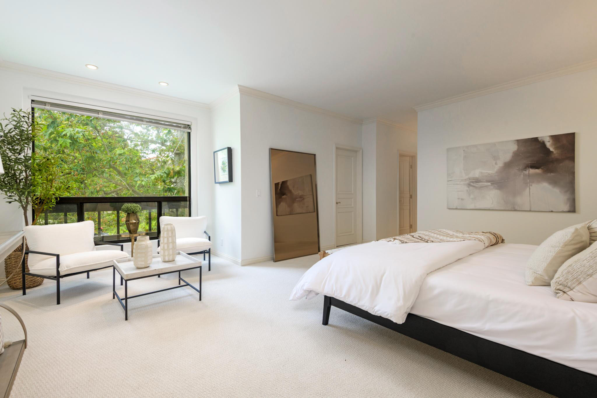 Montecito, California 93108, United States, 2 Bedrooms Bedrooms, ,2 BathroomsBathrooms,Residential,Active,143593