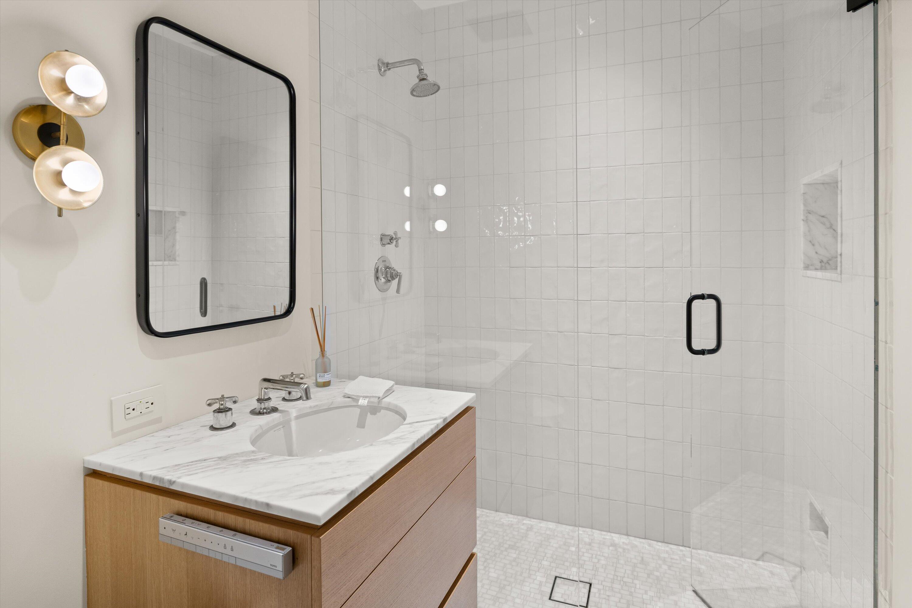 Montecito, California 93108, United States, 5 Bedrooms Bedrooms, ,5 BathroomsBathrooms,Residential,Active,103328