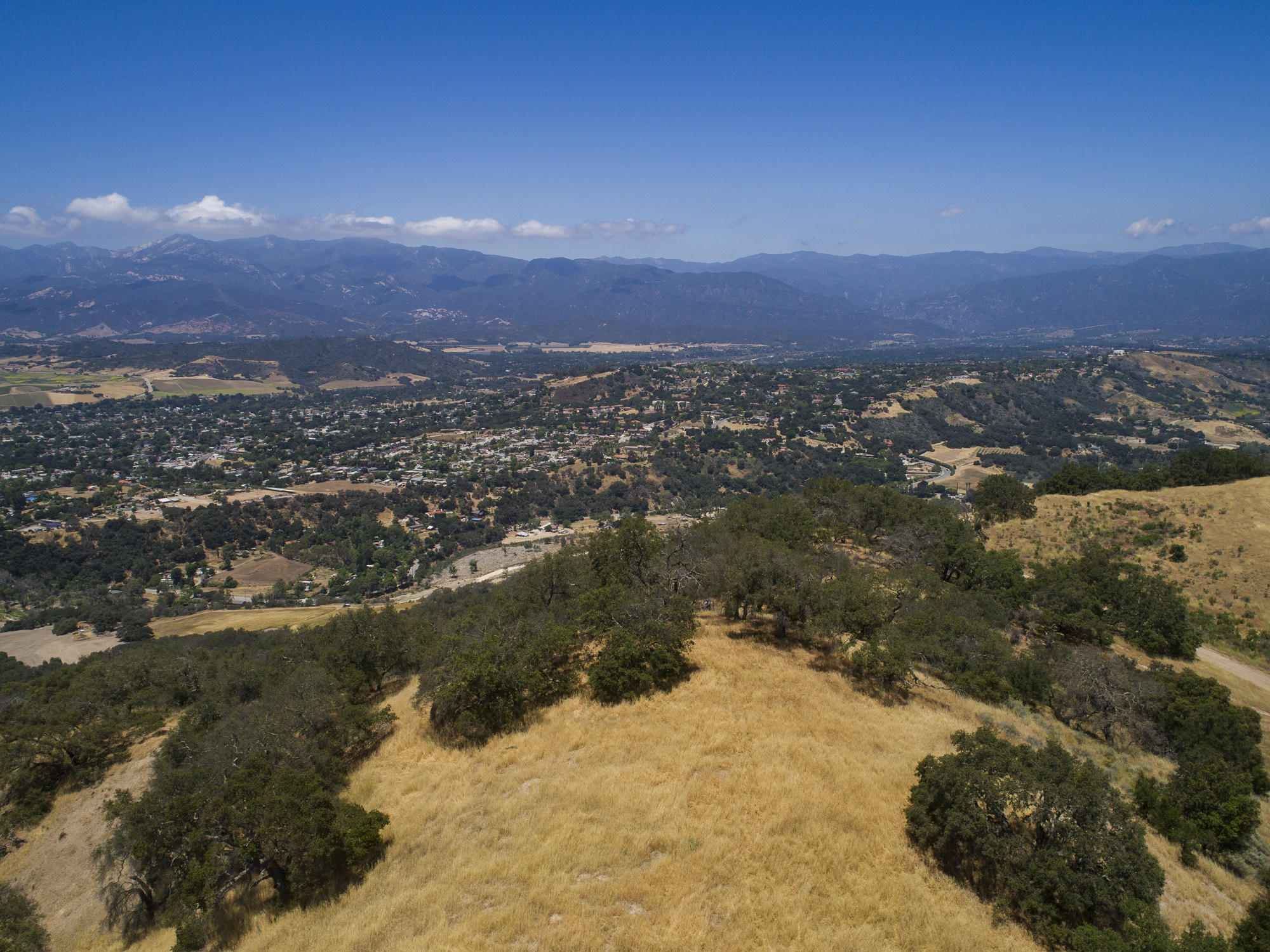 Ventura, California 93001, United States, ,Commercial,Pending,76117