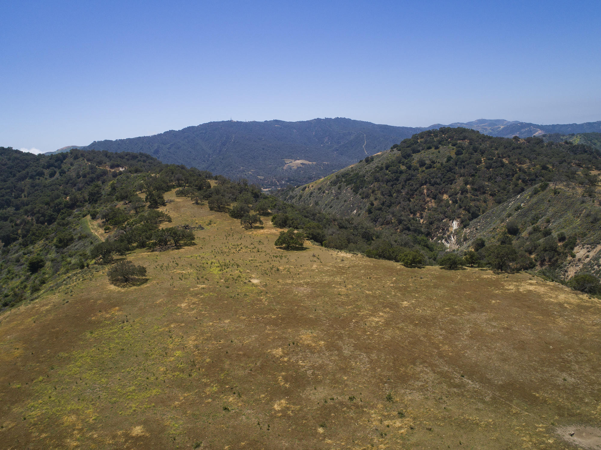 Ventura, California 93001, United States, ,Commercial,Pending,76117