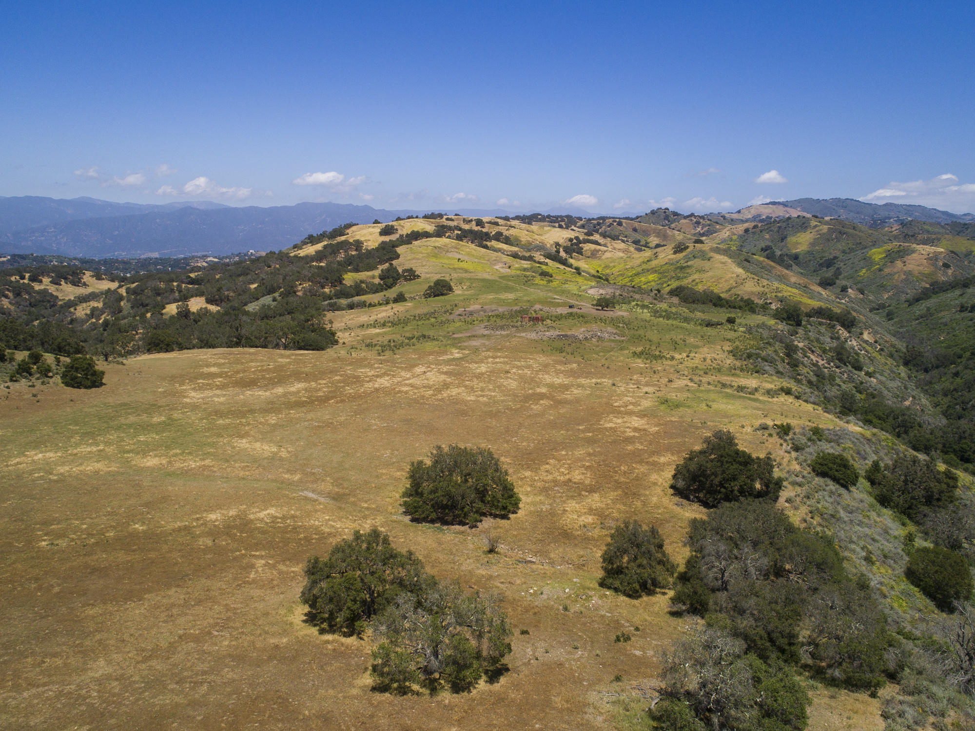 Ventura, California 93001, United States, ,Commercial,Pending,76117