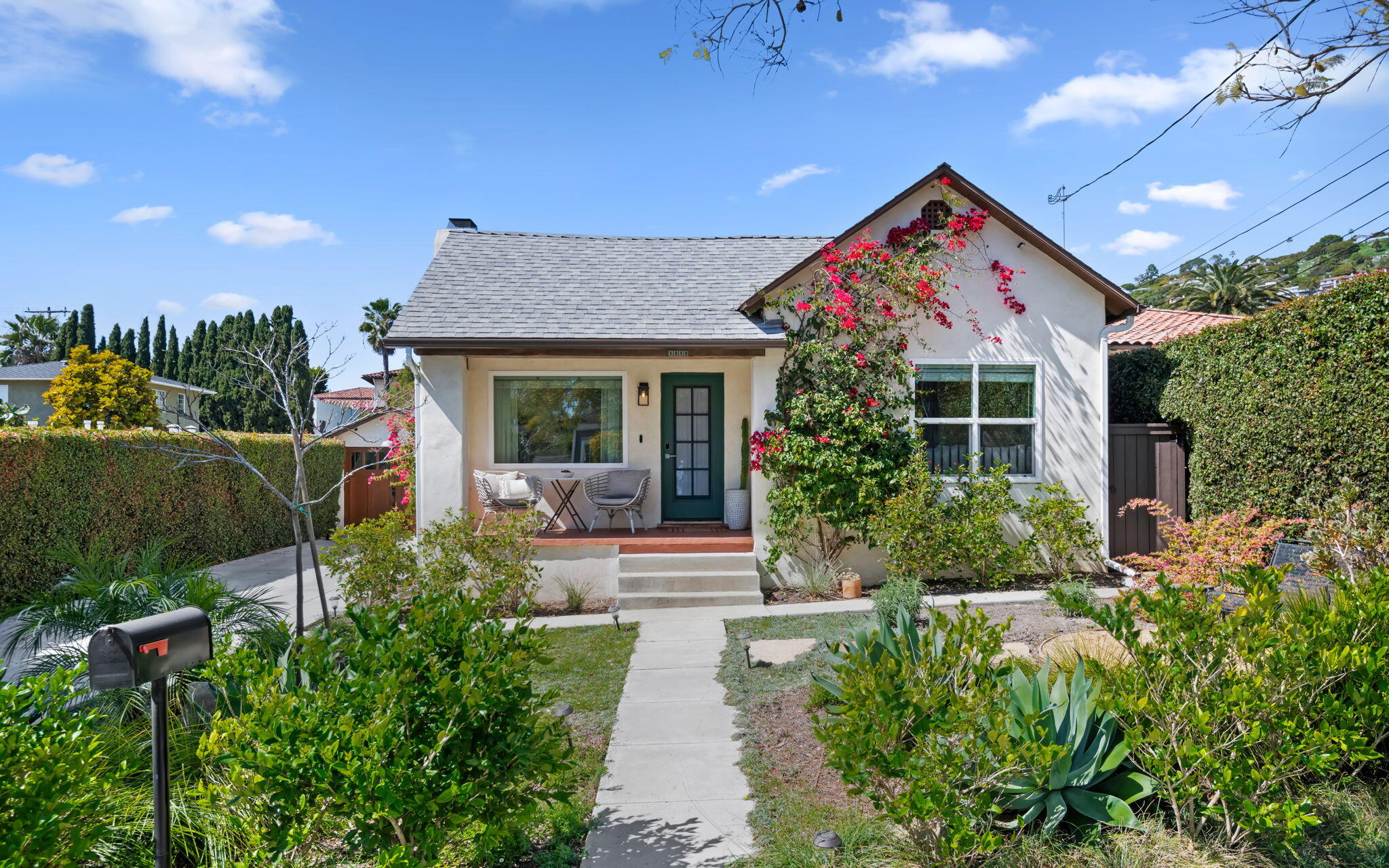 Santa Barbara, California 93103, United States, 2 Bedrooms Bedrooms, ,1 BathroomBathrooms,Residential,Pending,94230 Santa Barbara, California 93103, United States, 2 Bedrooms Bedrooms, ,1 BathroomBathrooms,Residential,Pending,94230