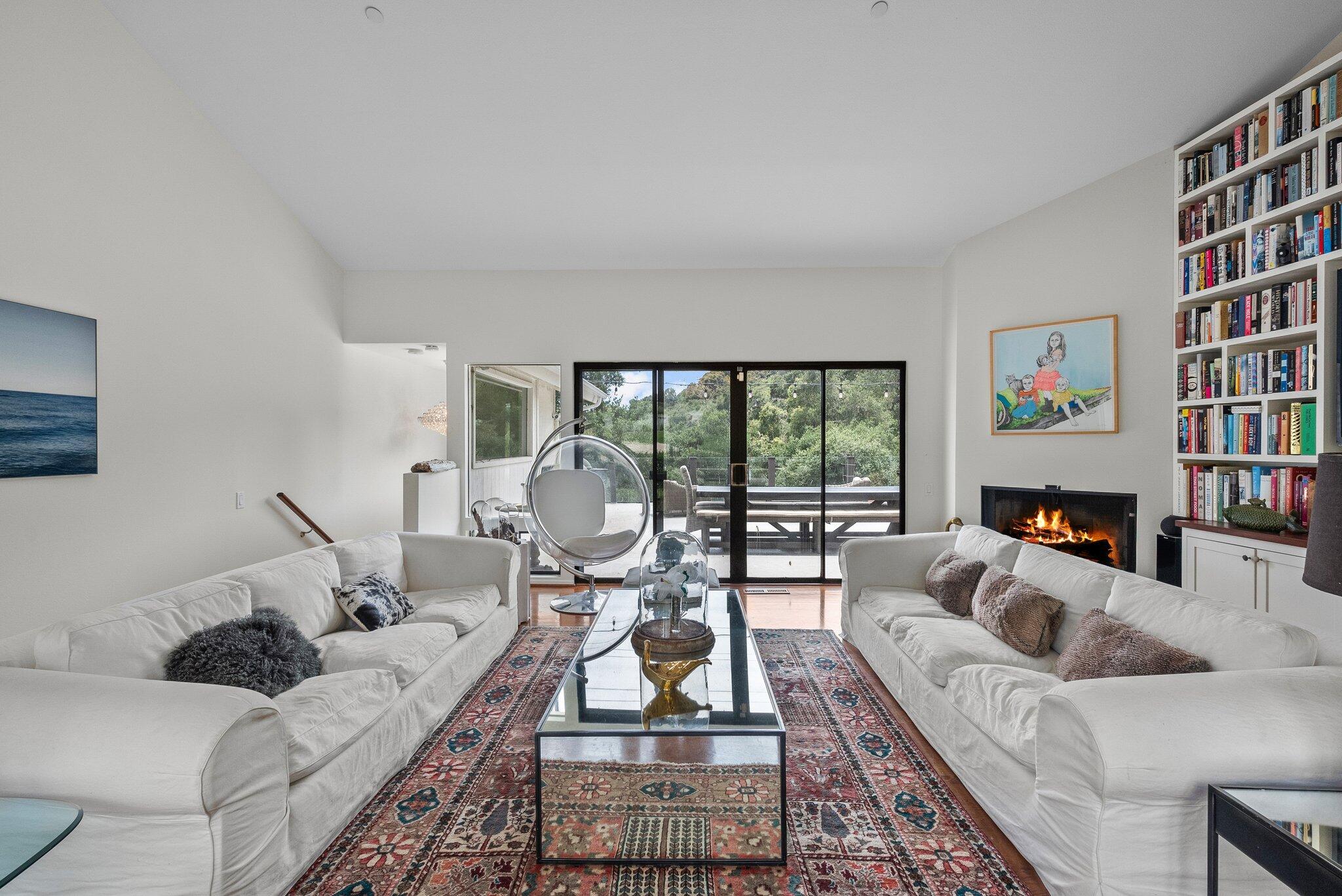 Goleta, California 93117, United States, 5 Bedrooms Bedrooms, ,5 BathroomsBathrooms,Residential,Active,103844