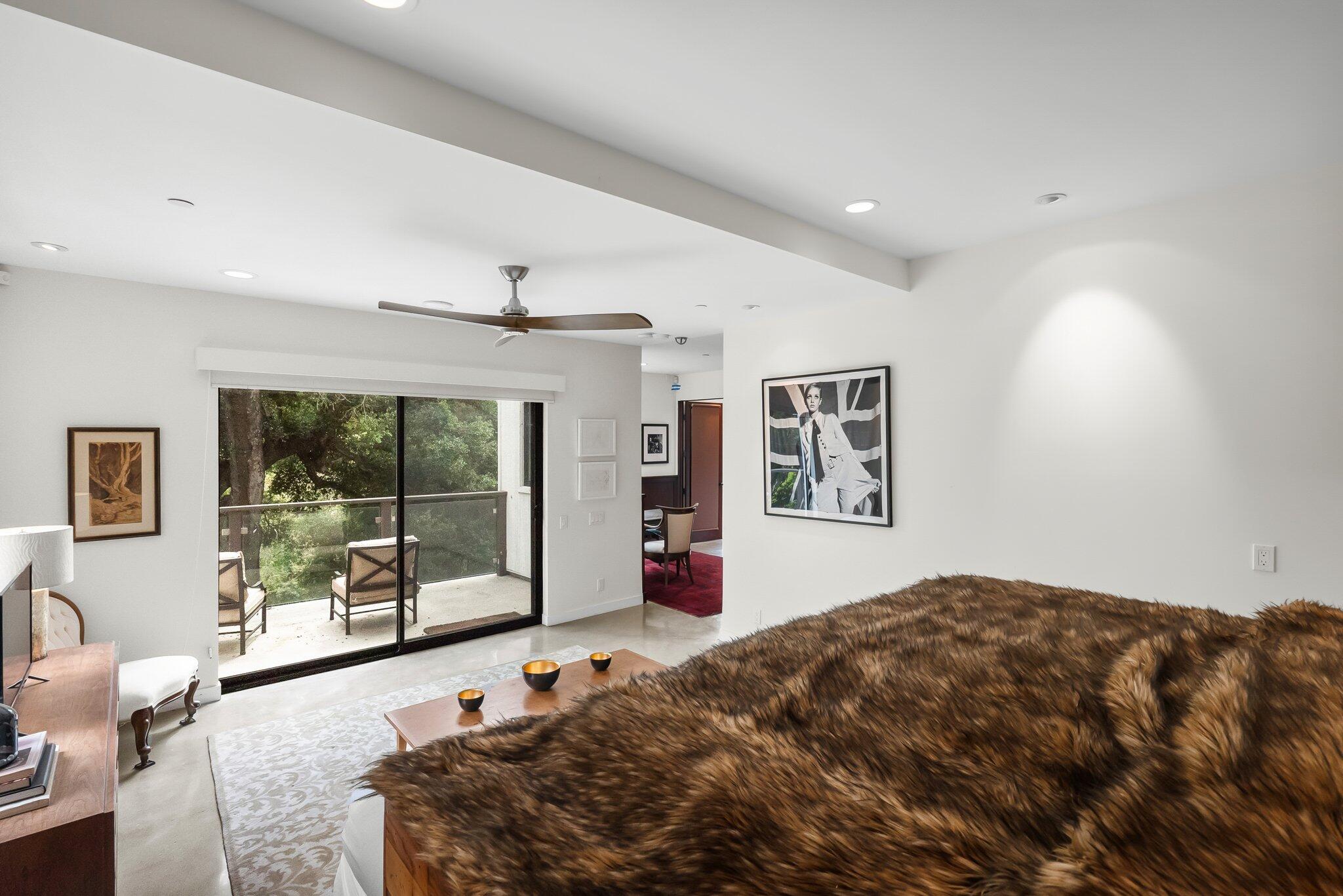 Goleta, California 93117, United States, 5 Bedrooms Bedrooms, ,5 BathroomsBathrooms,Residential,Active,103844