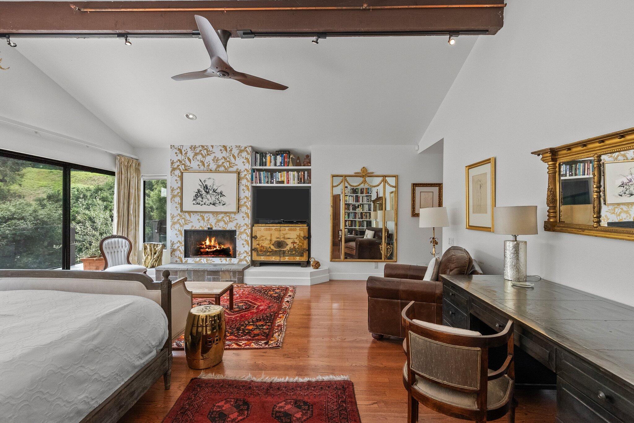 Goleta, California 93117, United States, 5 Bedrooms Bedrooms, ,5 BathroomsBathrooms,Residential,Active,103844