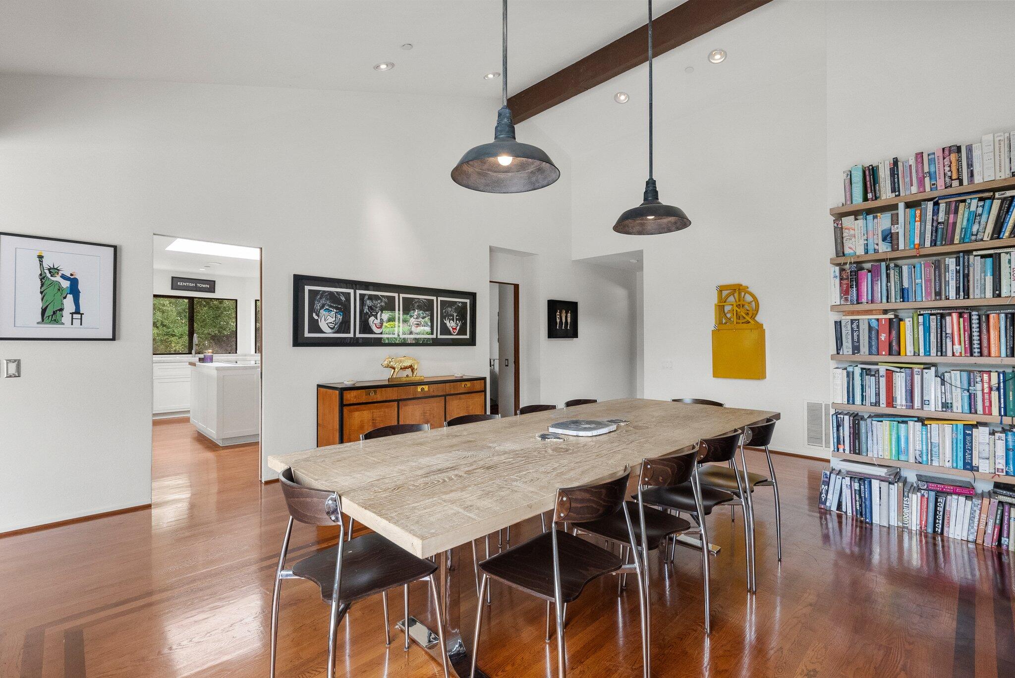 Goleta, California 93117, United States, 5 Bedrooms Bedrooms, ,5 BathroomsBathrooms,Residential,Active,103844