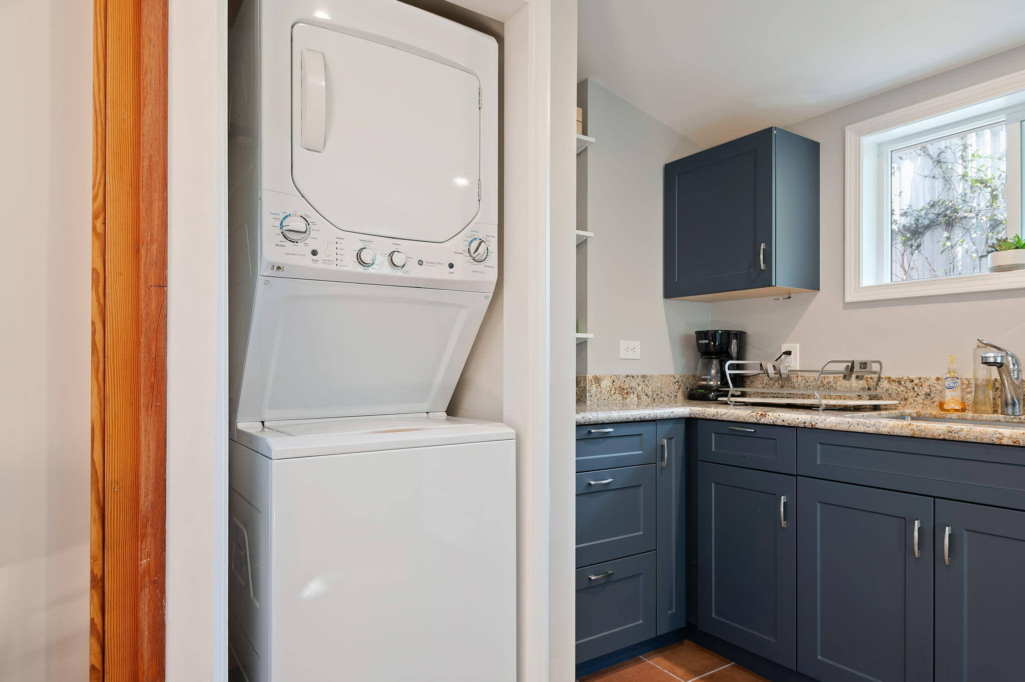 Santa Barbara, California 93103, United States, ,Residential,Active,76546