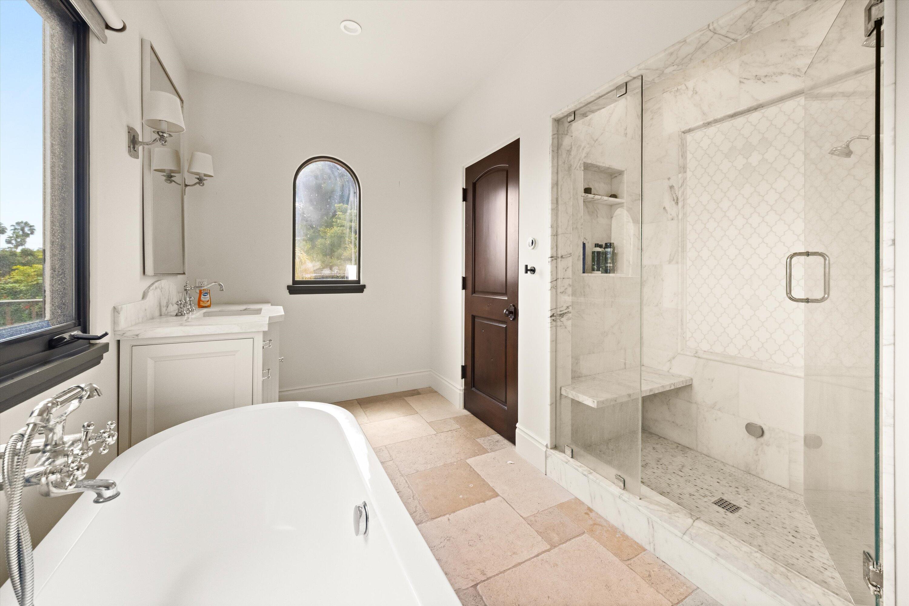 Montecito, California 93108, United States, 4 Bedrooms Bedrooms, ,5 BathroomsBathrooms,Residential,Active,150279