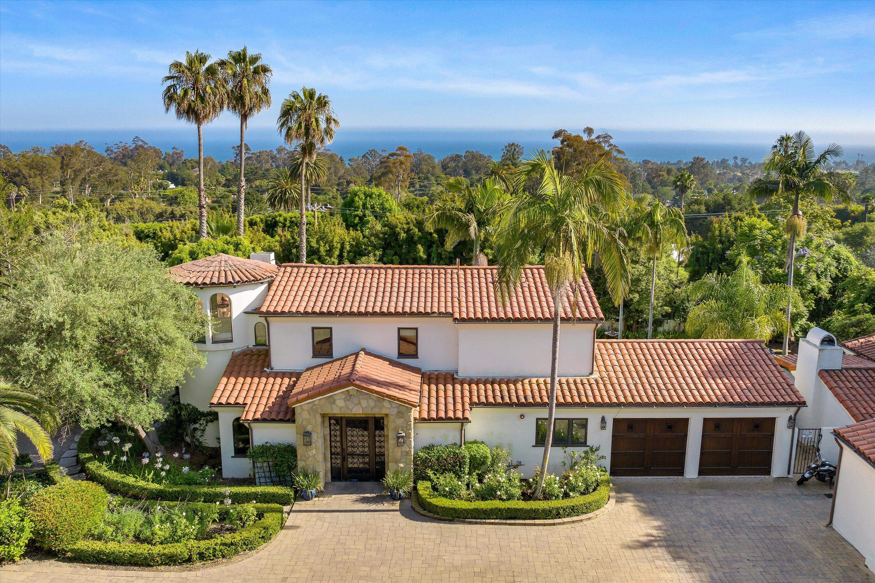 Montecito, California 93108, United States, 4 Bedrooms Bedrooms, ,5 BathroomsBathrooms,Residential,Active,150279