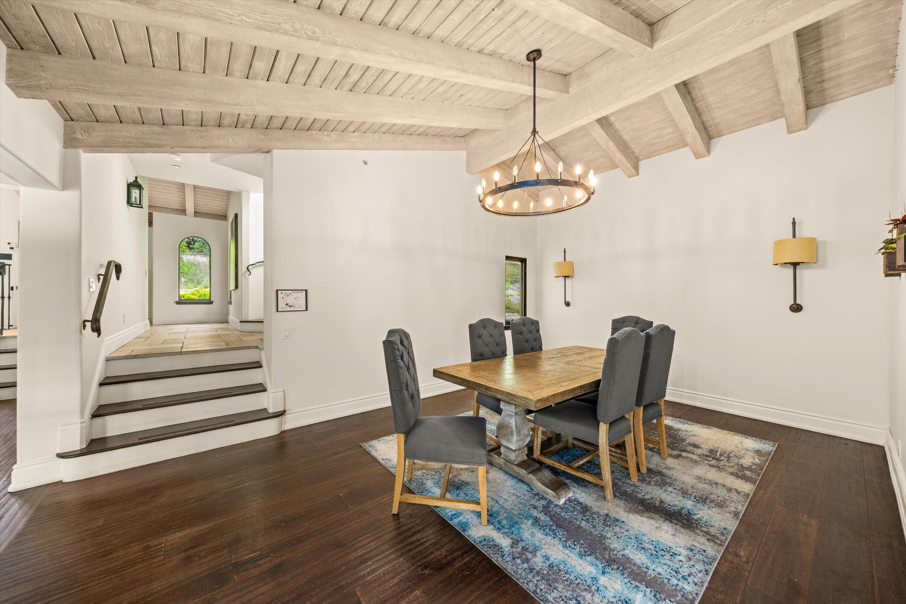 Montecito, California 93108, United States, 4 Bedrooms Bedrooms, ,5 BathroomsBathrooms,Residential,Active,150279