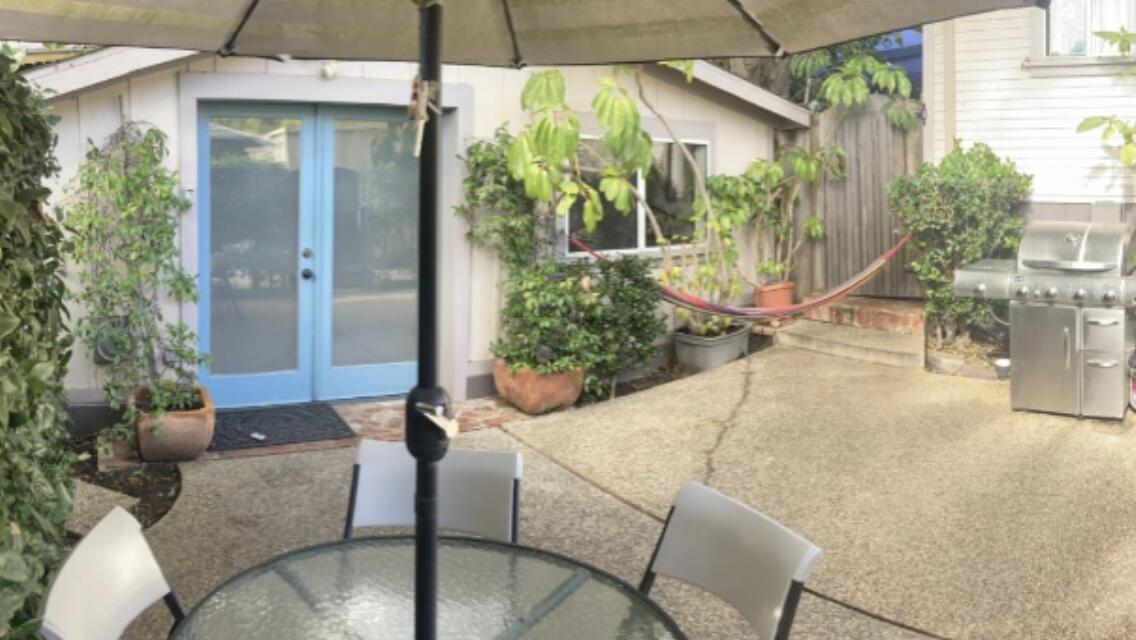 Santa Barbara, California, United States, 1 Bedroom Bedrooms, ,1 BathroomBathrooms,Residential,Active,117777