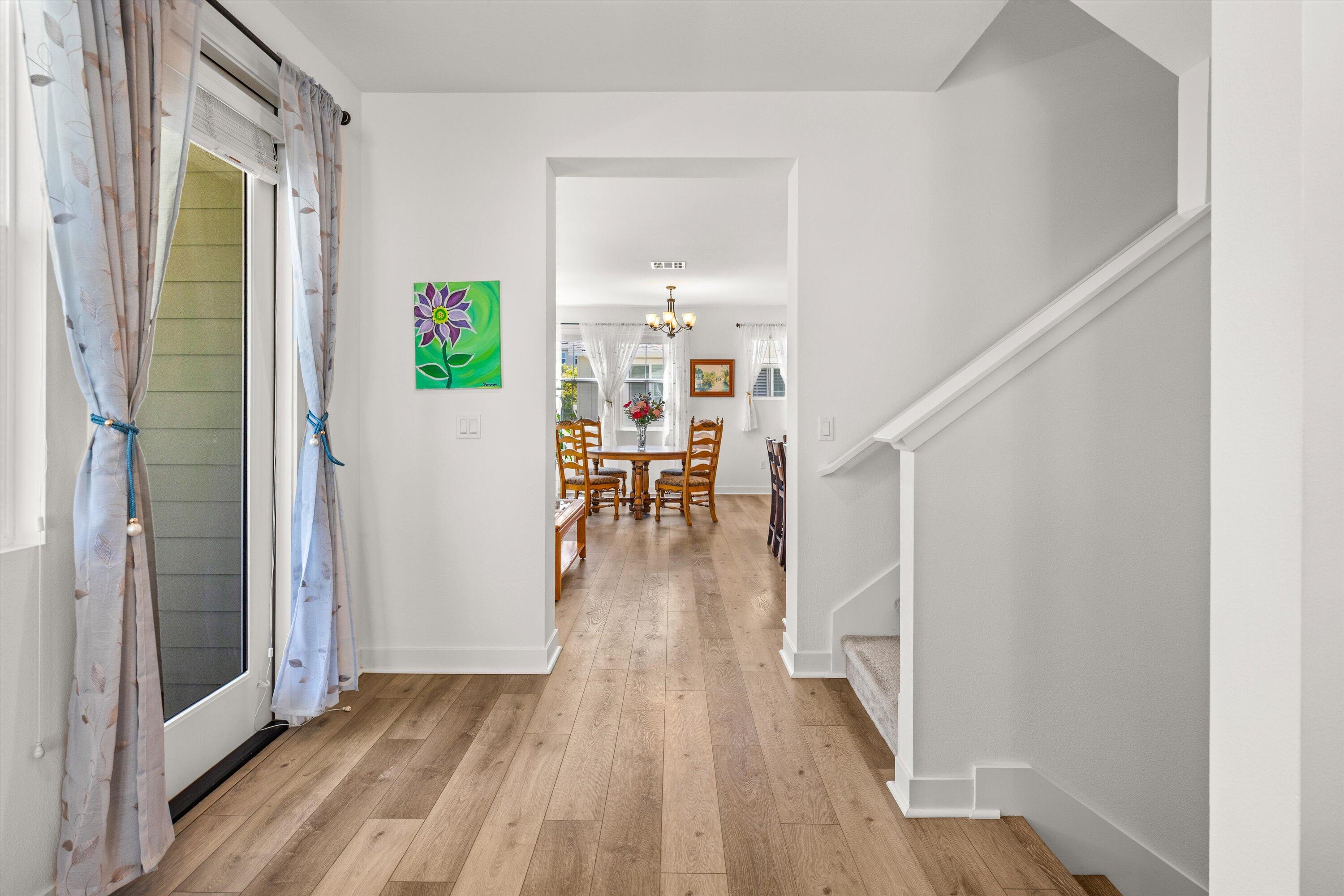 Goleta, California 93117, United States, 4 Bedrooms Bedrooms, ,4 BathroomsBathrooms,Residential,Active,134680