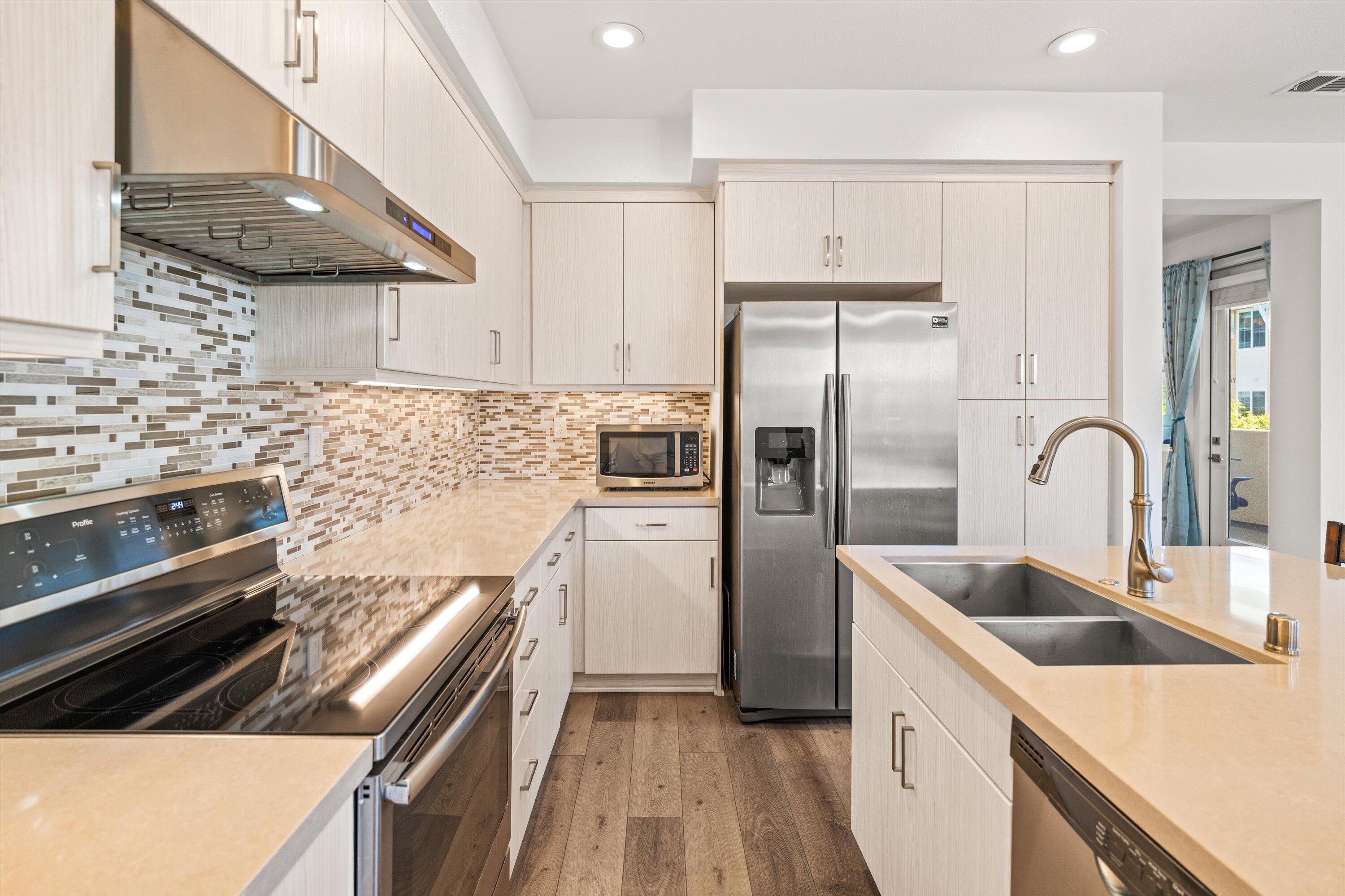 Goleta, California 93117, United States, 4 Bedrooms Bedrooms, ,4 BathroomsBathrooms,Residential,Active,134680