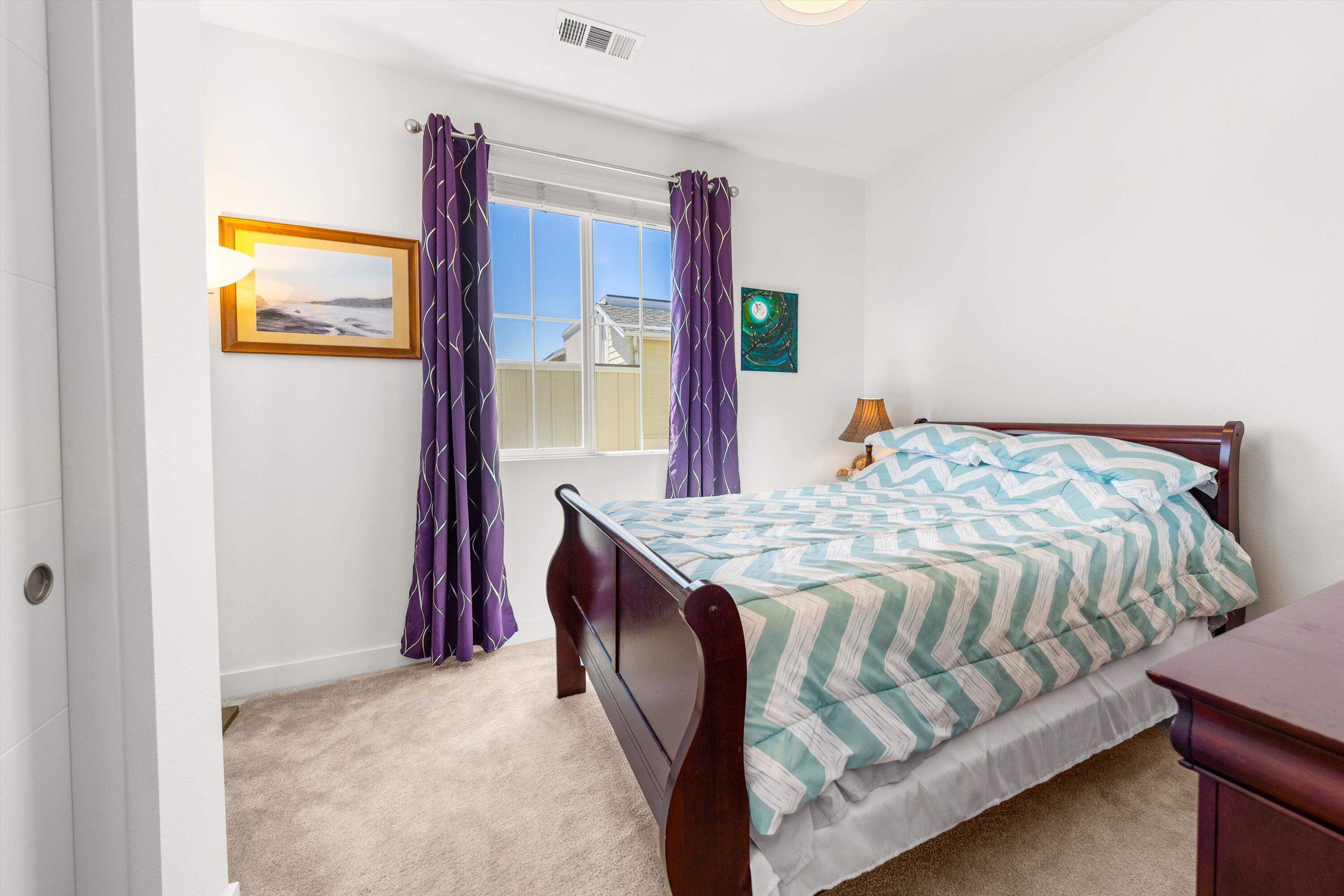 Goleta, California 93117, United States, 4 Bedrooms Bedrooms, ,4 BathroomsBathrooms,Residential,Active,134680