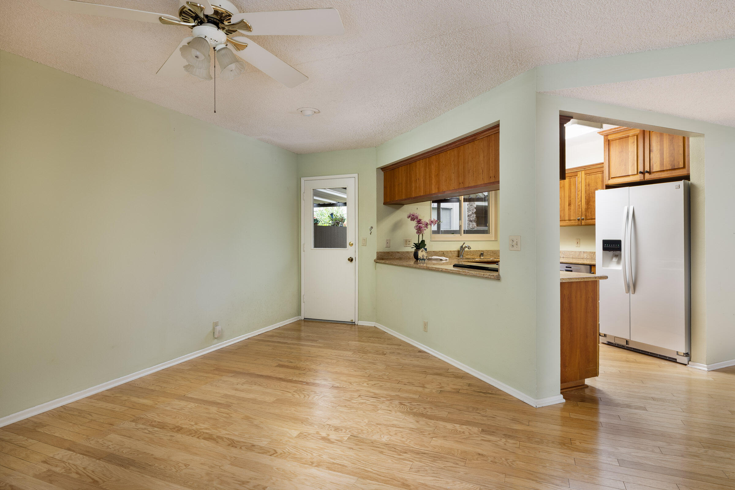 310 N Fairview Avenue Unit 2