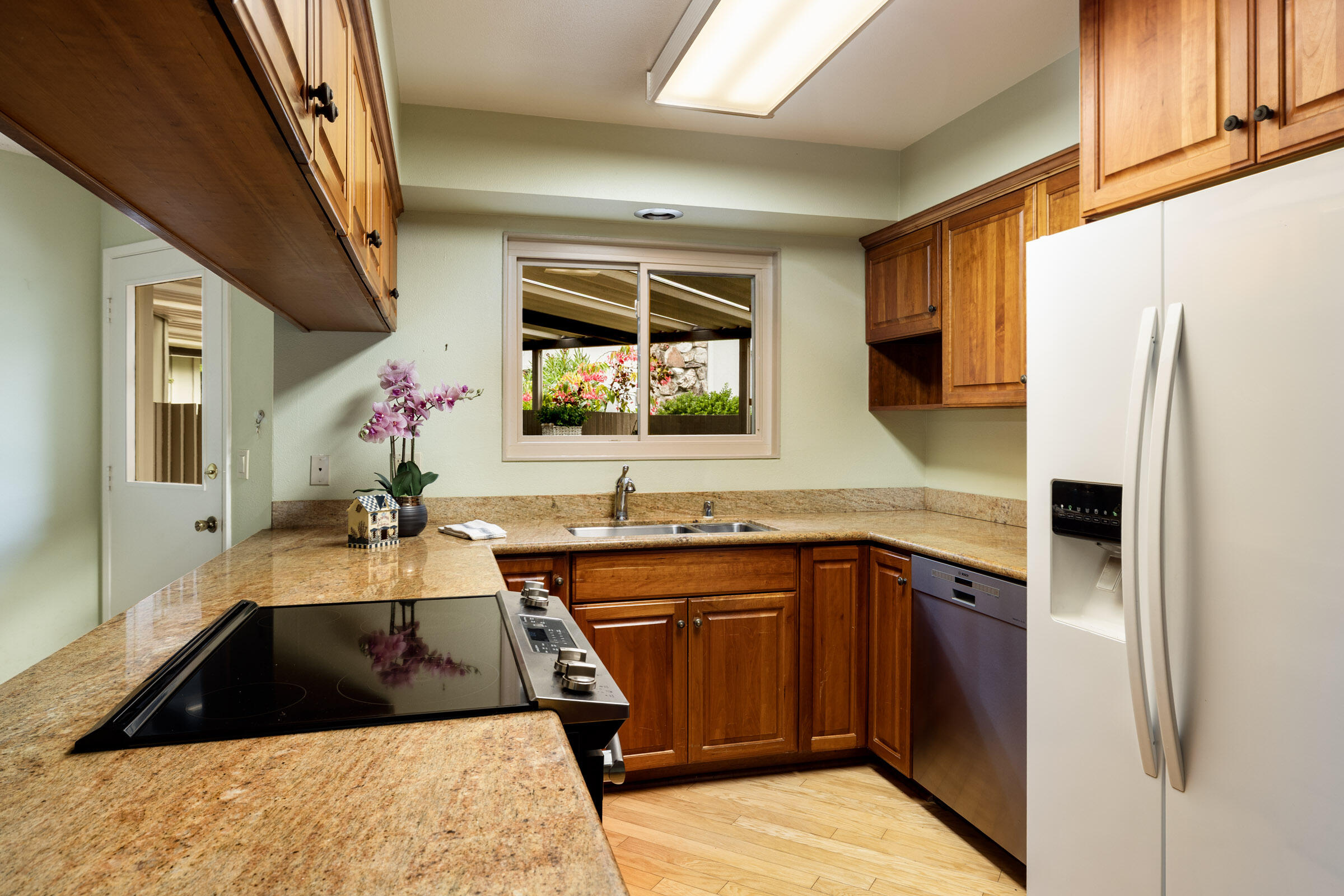 310 N Fairview Avenue Unit 2