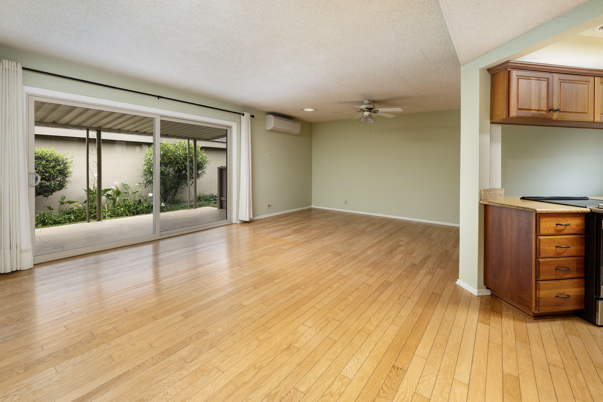 310 N Fairview Avenue Unit 2